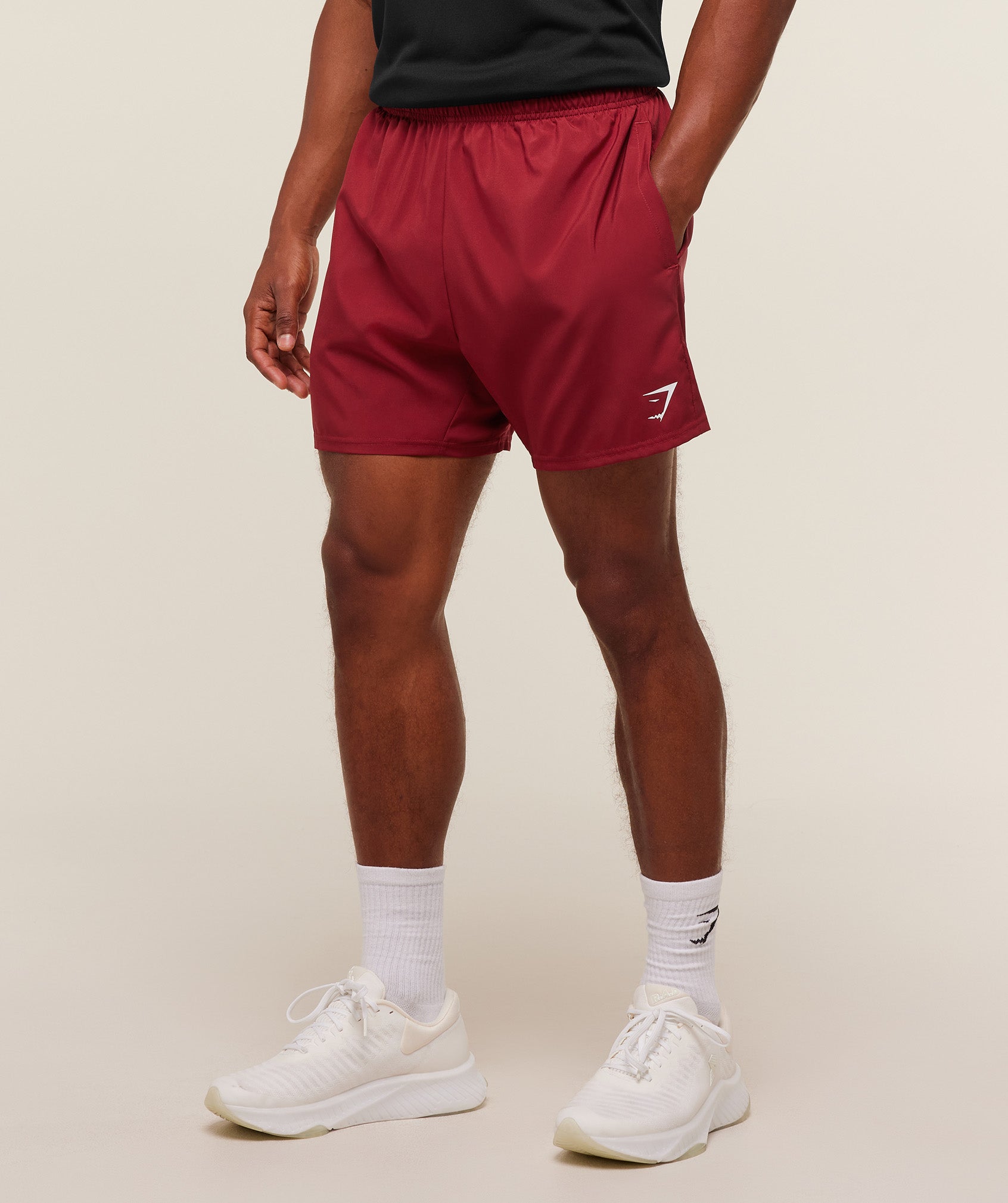 gymshark-arrival-5-shorts-shorts-red-aw25