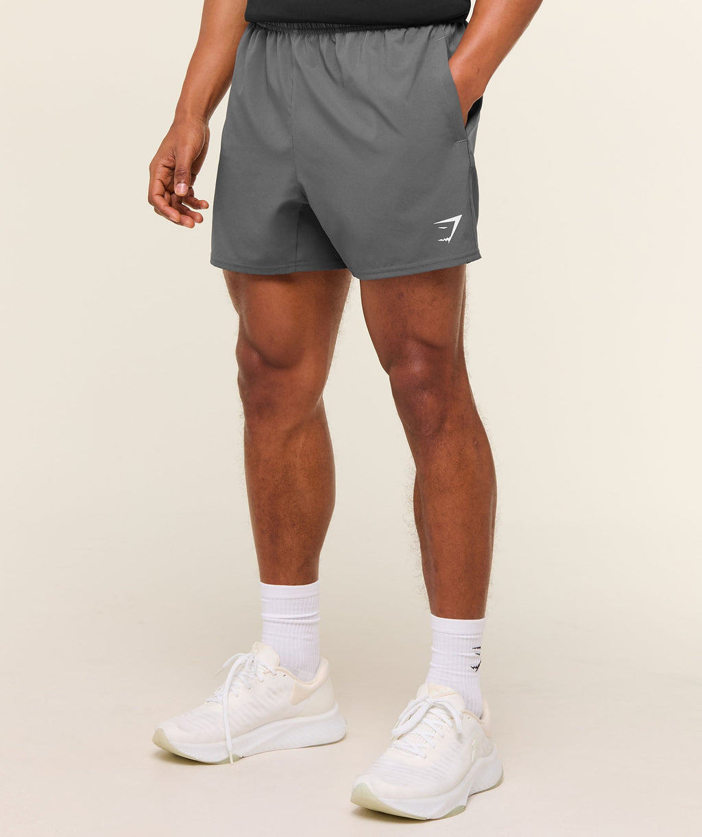 gymshark-arrival-5-shorts-silhouette-grey-aw22
