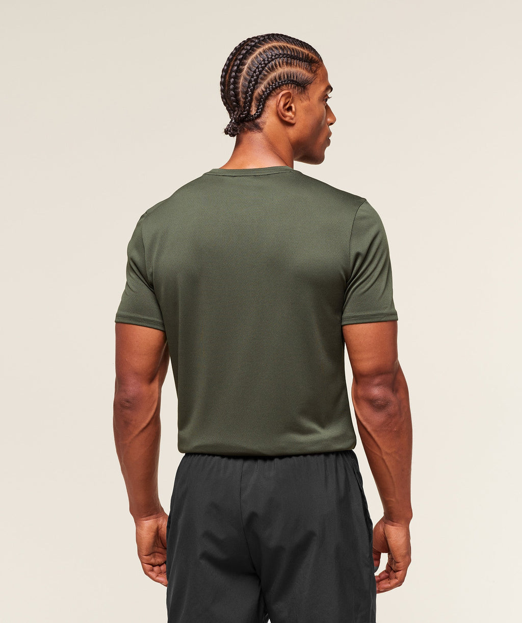gymshark-arrival-t-shirt-ss-tops-green-aw25