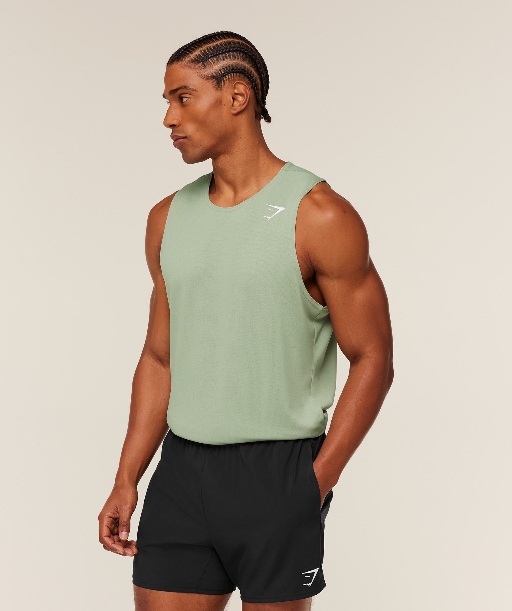 gymshark-arrival-tank-sleeveless-tops