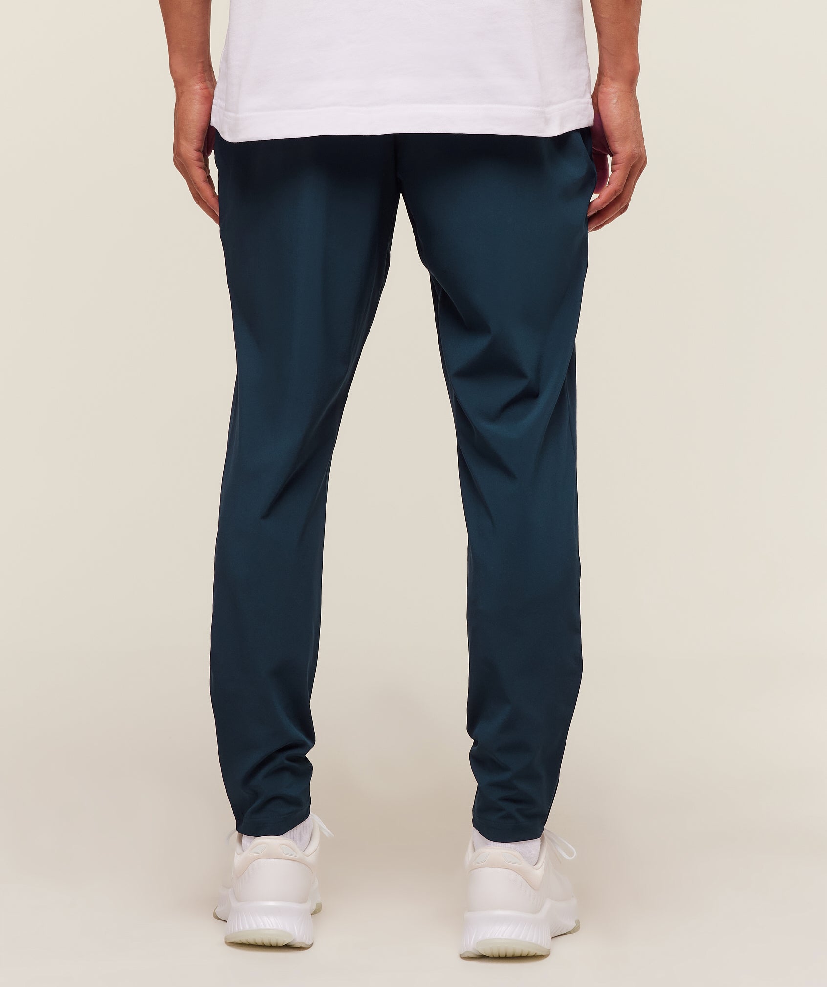gymshark-arrival-woven-tall-joggers-pants-blue-aw25