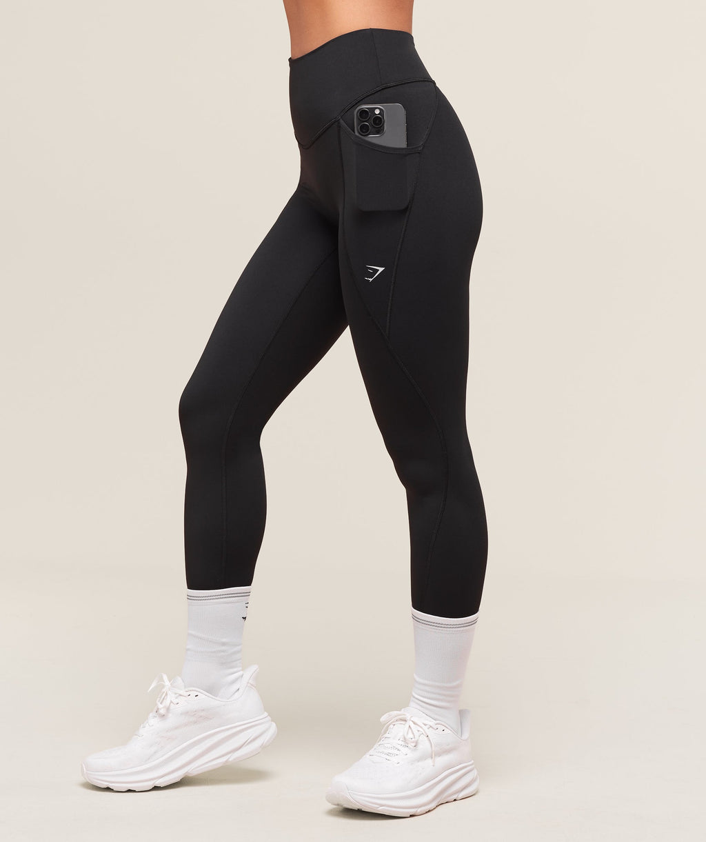 gymshark-running-pocket-leggings-black-ss25