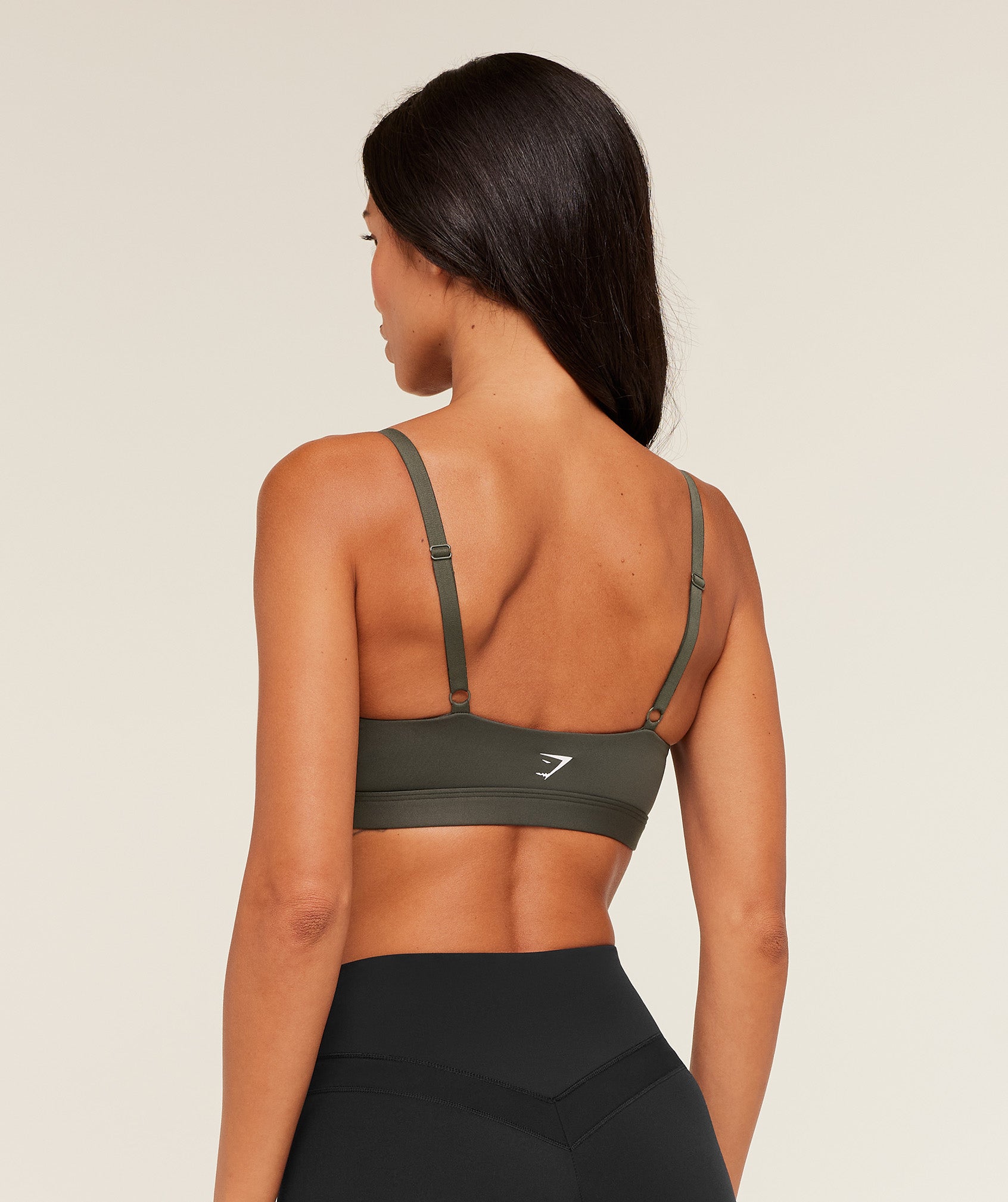 gymshark-balcony-peekaboo-sports-bra-sports-bras-green-ss26