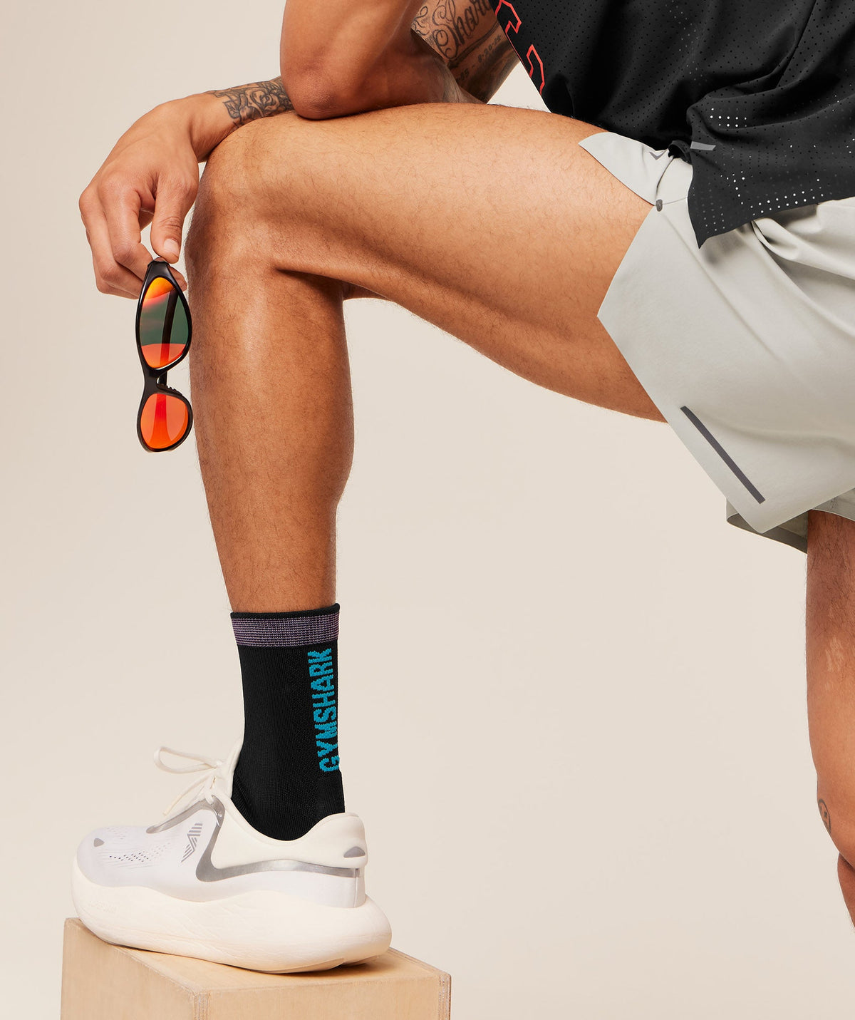 gymshark-running-elite-crew-sock-single-socks-black-aw25