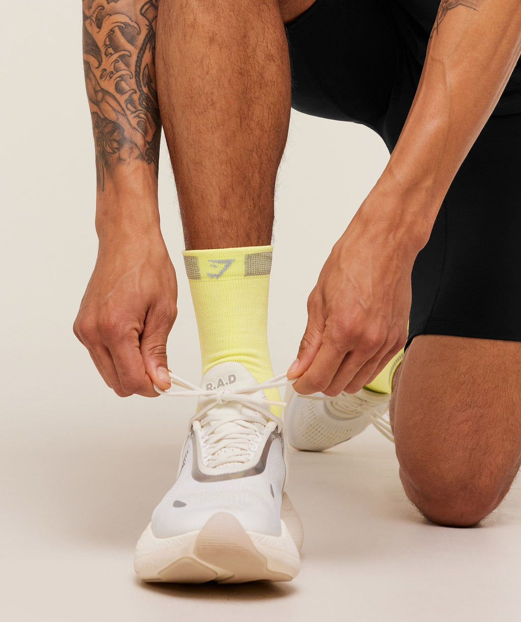 gymshark-running-elite-crew-sock-single-socks-i1c4o-ybtx
