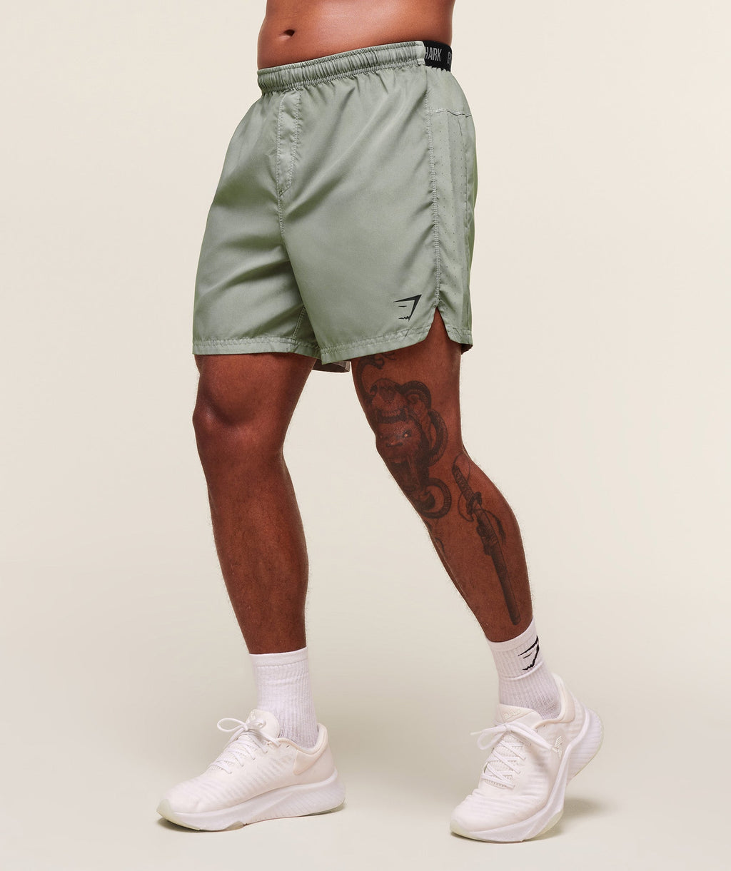 gymshark-fit-light-7-shorts-shorts-green-ss25