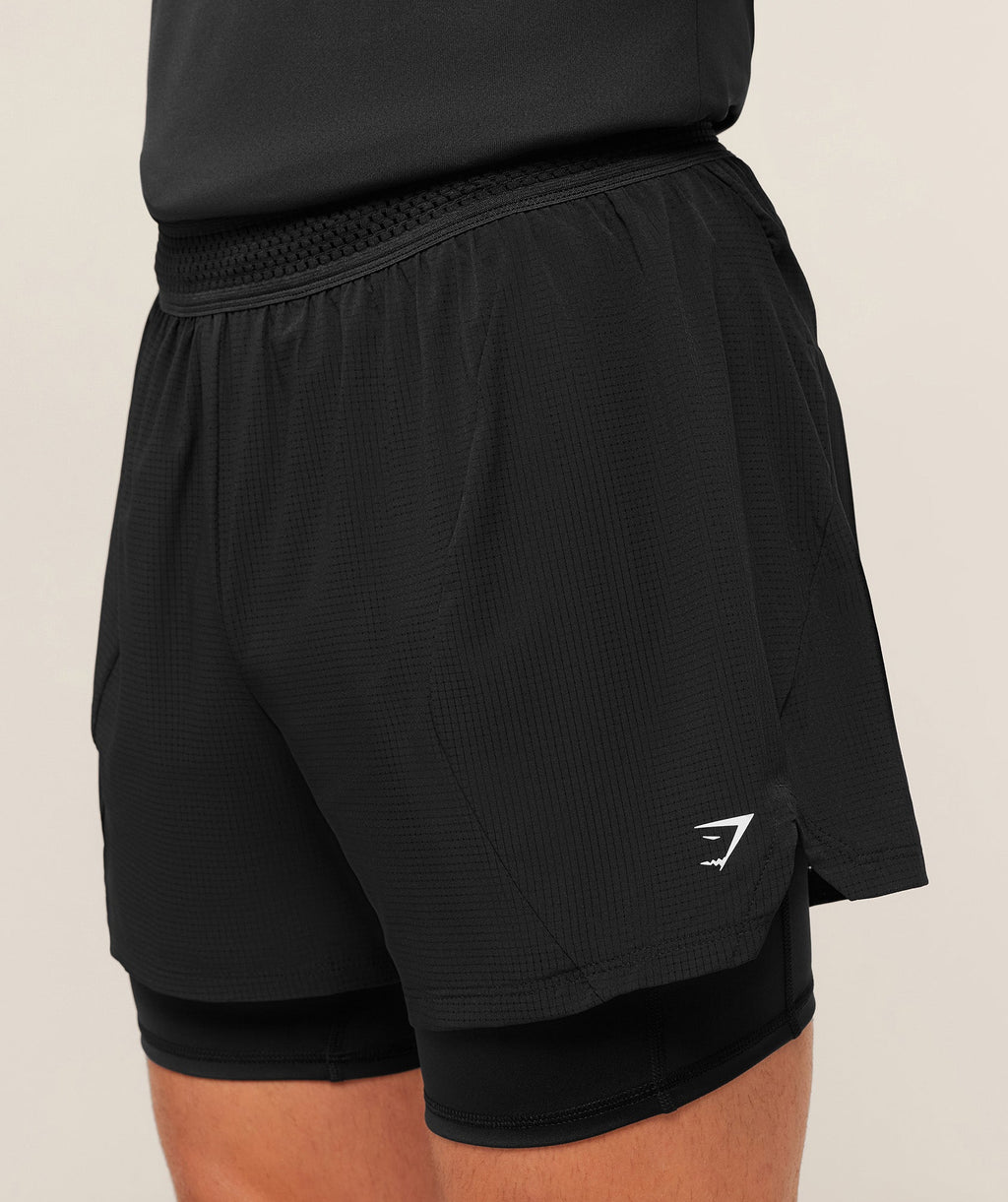 gymshark-running-4-2in1-shorts-shorts-black-aw25
