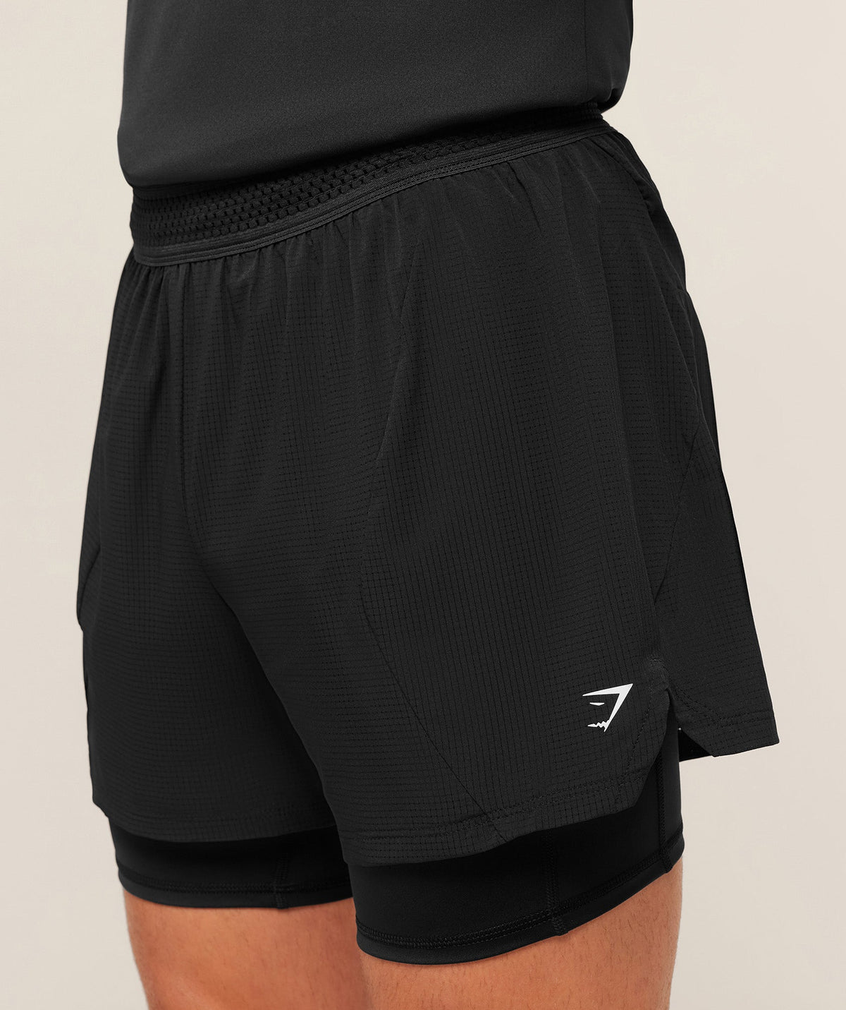 gymshark-running-4-2in1-shorts-shorts-black-aw25