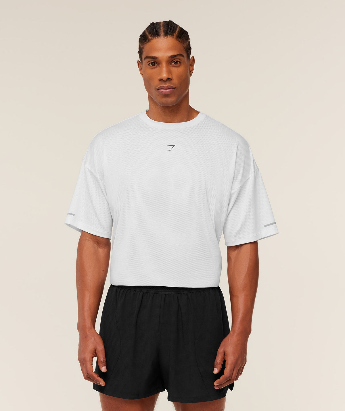 gymshark-running-graphic-t-shirt-ss-tops-white-ss26