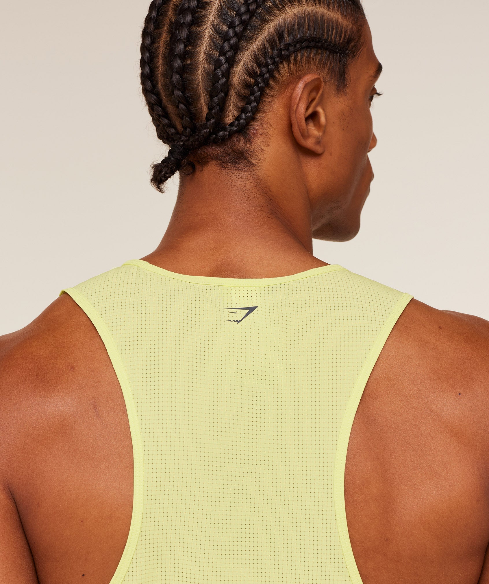 gymshark-running-tank-sleeveless-tops