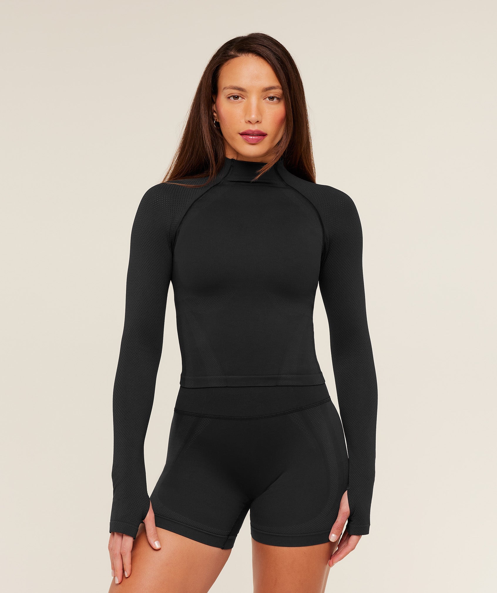 gymshark-weekend-seamless-long-sleeve-top-ls-tops-black-ss26