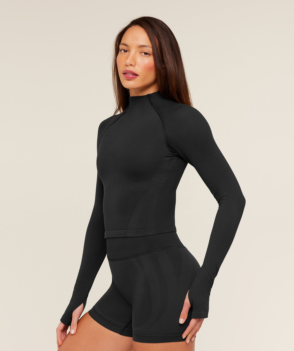 gymshark-weekend-seamless-long-sleeve-top-ls-tops-black-ss26