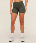 gymshark-weekend-seamless-short-shorts-green-ss26
