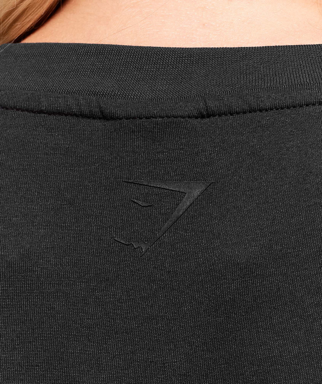 gymshark-block-oversized-t-shirt-ss-tops-black-aw25