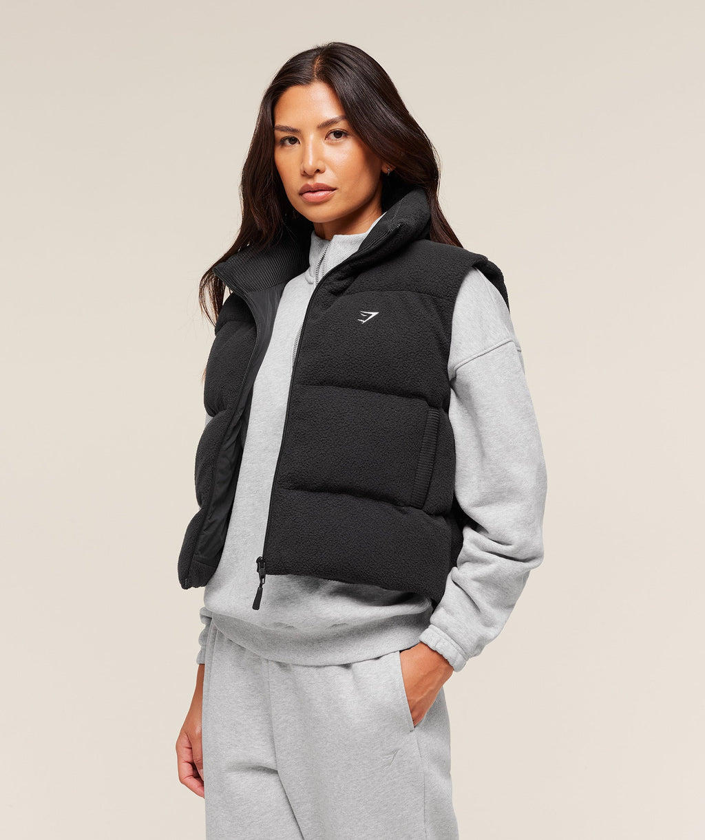 gymshark-borg-puffer-vest-jackets-outerwear-black-aw25