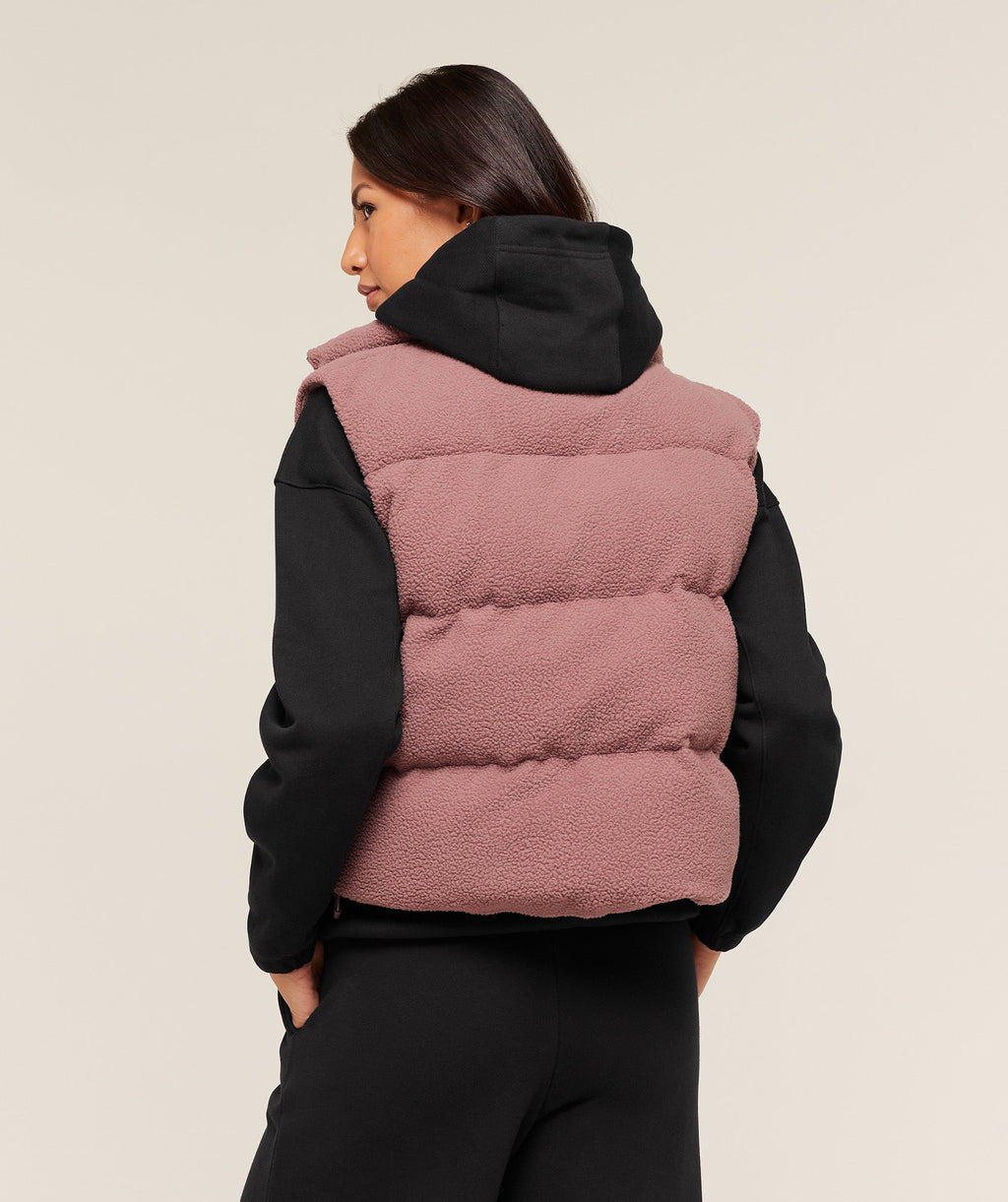 gymshark-borg-puffer-vest-jackets-outerwear-pink-aw25