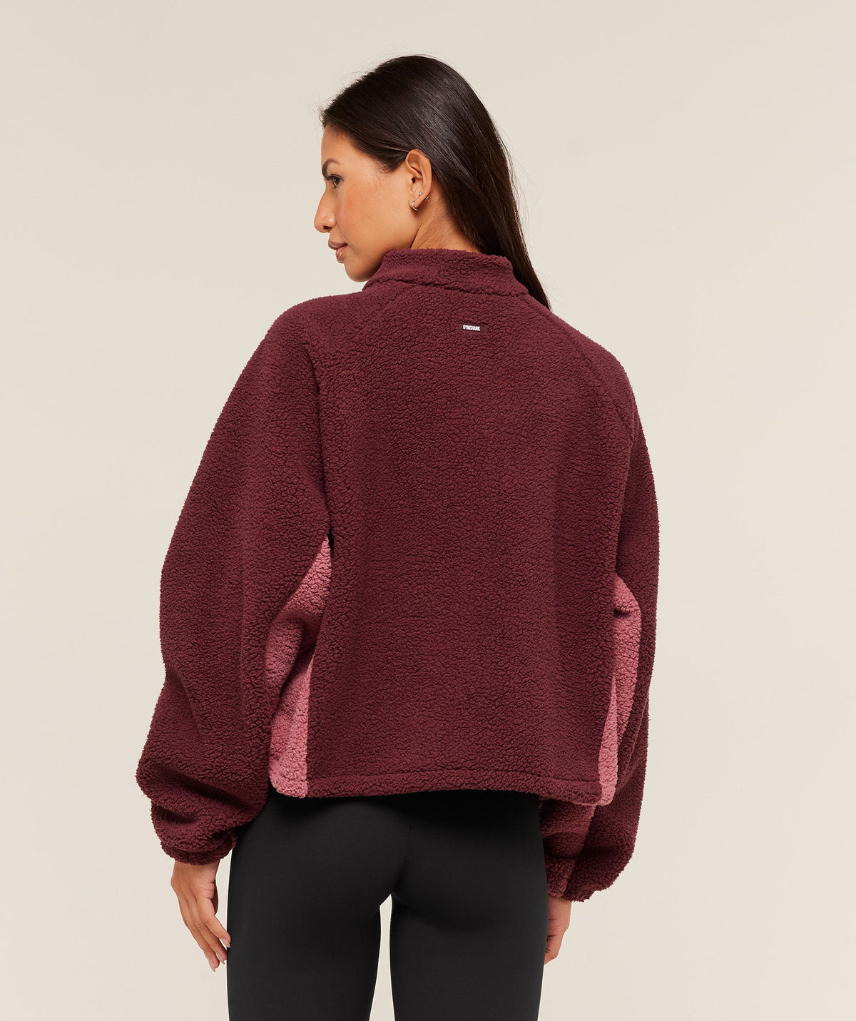 gymshark-contrast-sherpa-jacket-jackets-outerwear-brown-aw25
