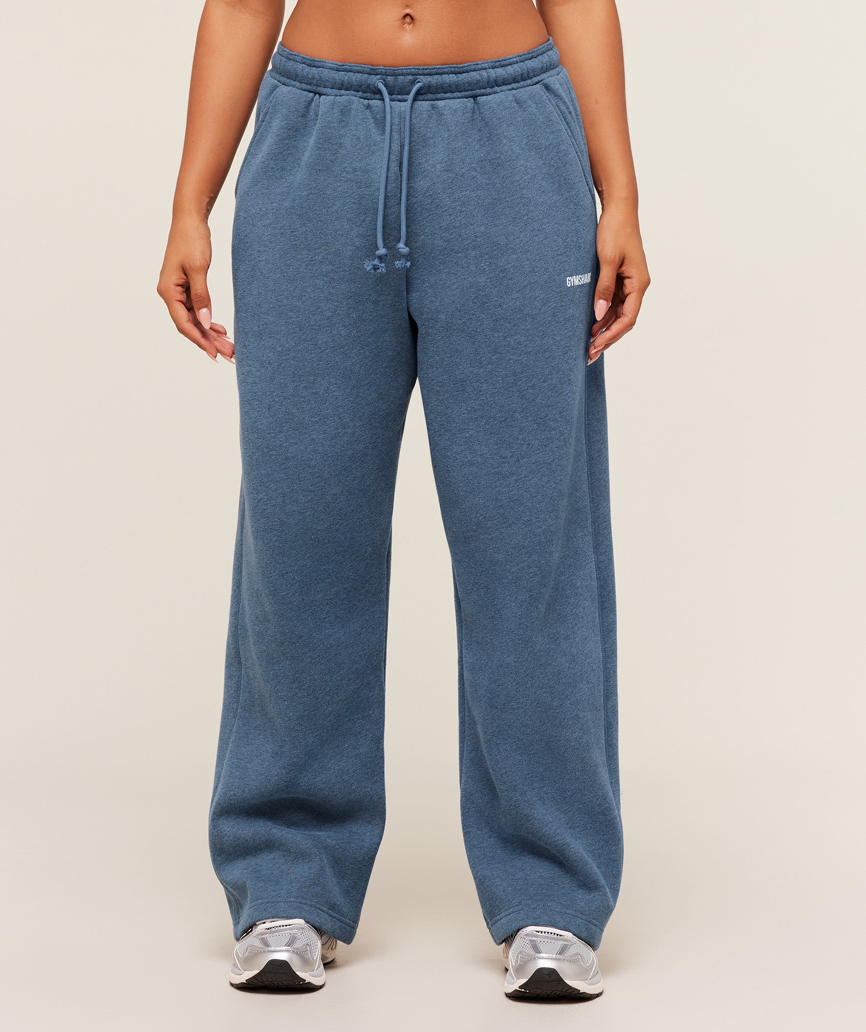 gymshark-cosy-luxe-straight-leg-jogger-pants-blue-aw25