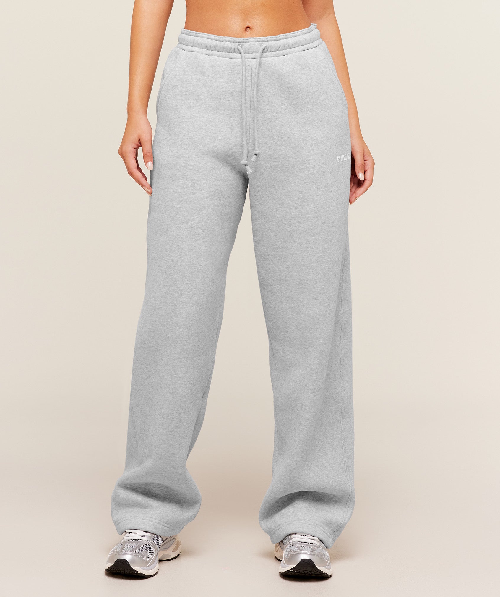 gymshark-cosy-luxe-straight-leg-jogger-pants-grey-aw25