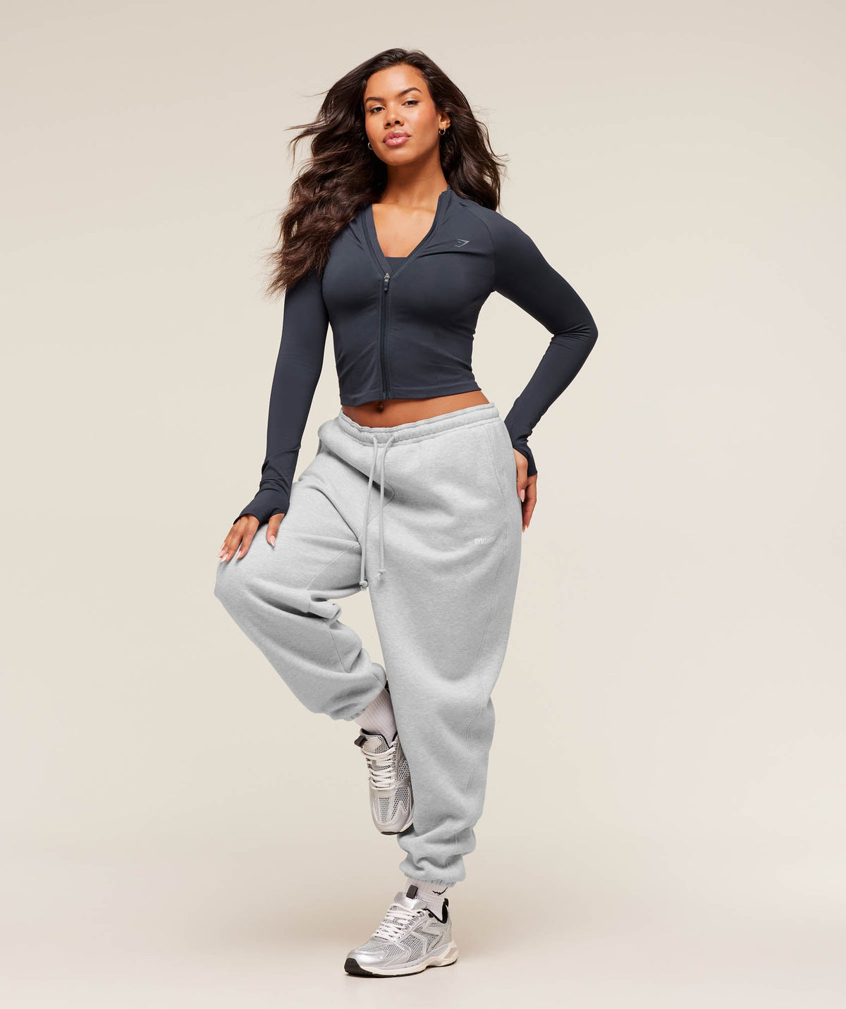 gymshark-cosy-luxe-cuffed-joggers-pants-grey-aw25
