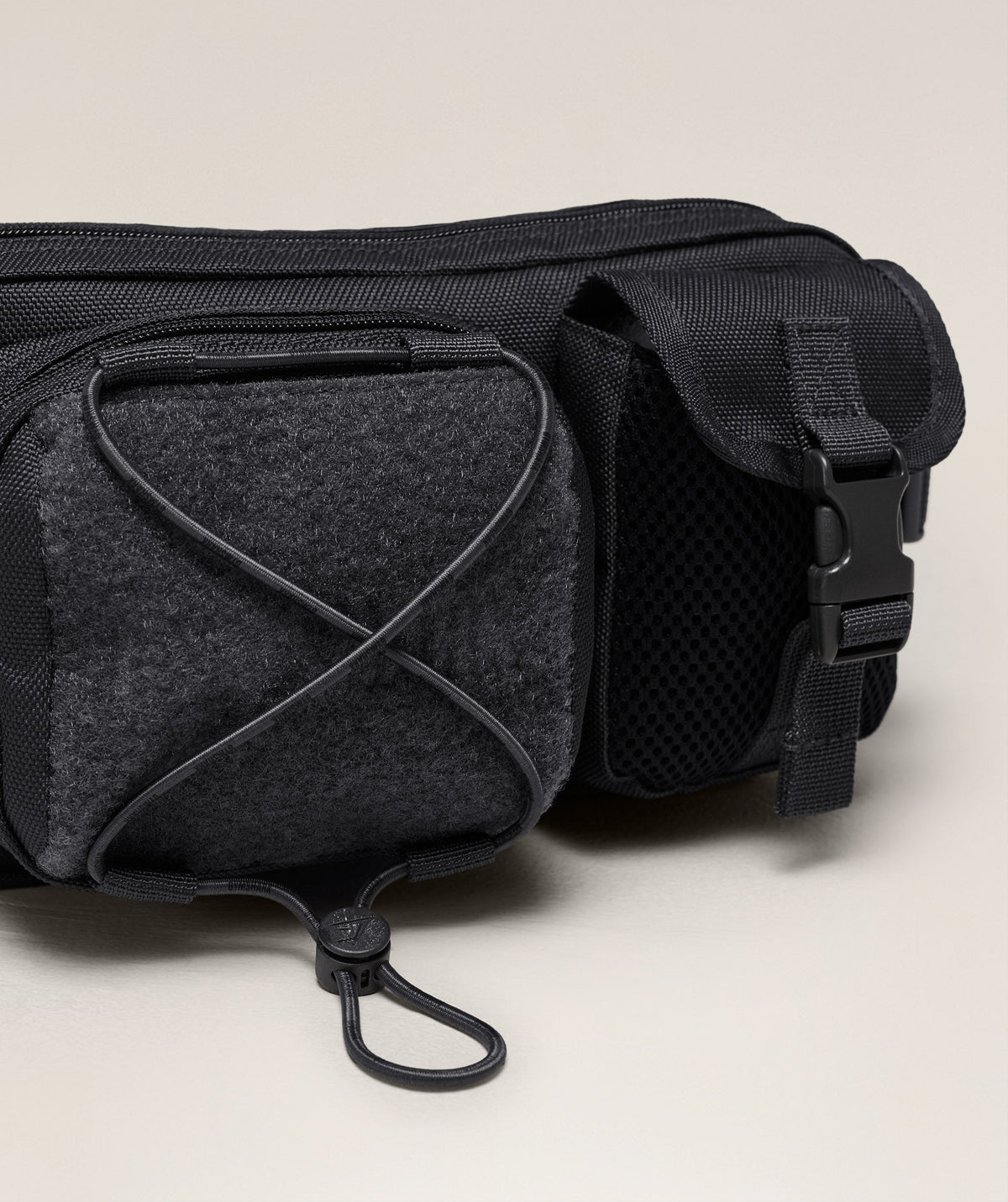 gymshark-bulk-waistpack-bags-grey-ss25