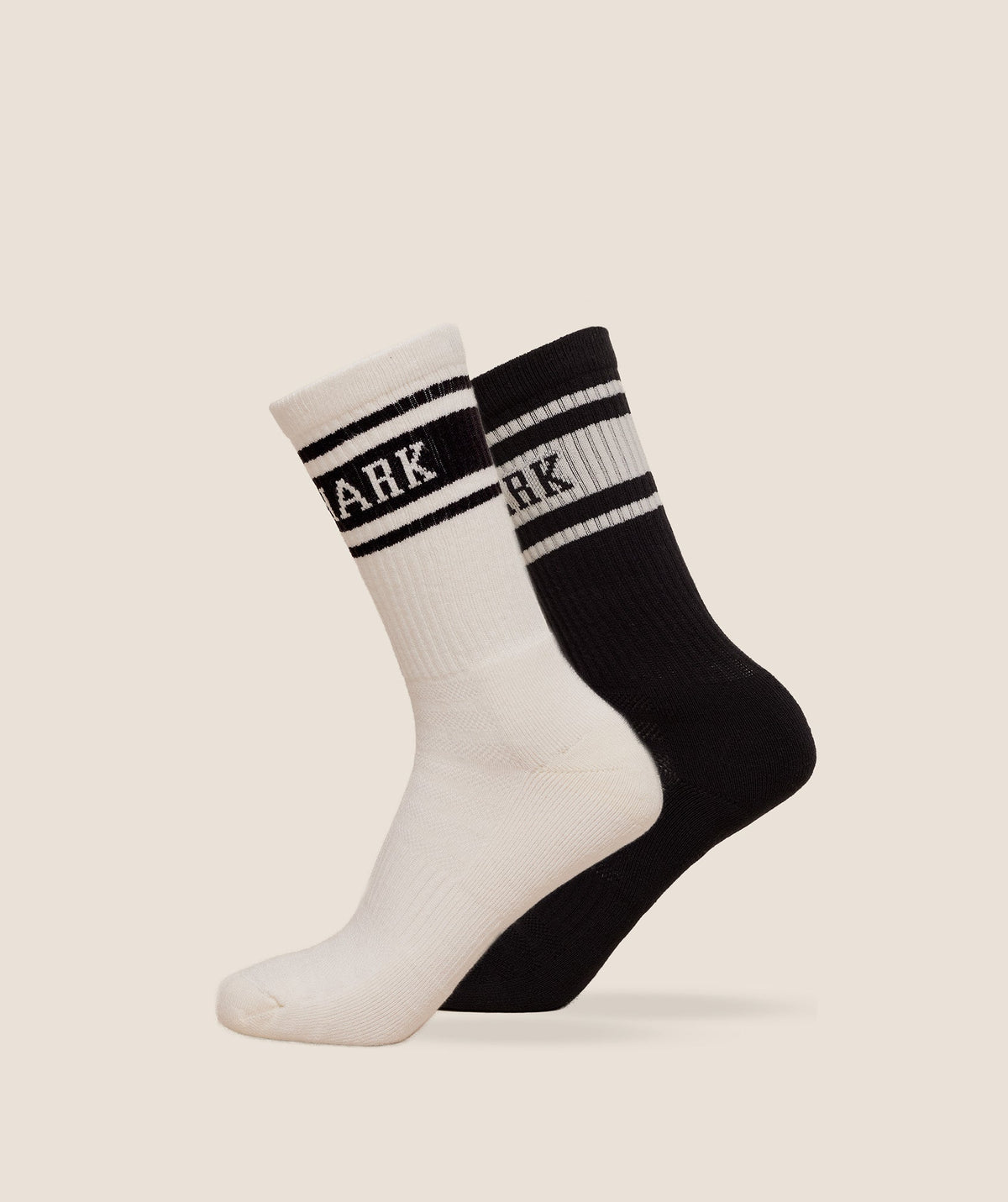 gymshark-collegiate-crew-sock-2pk-socks-black-aw25