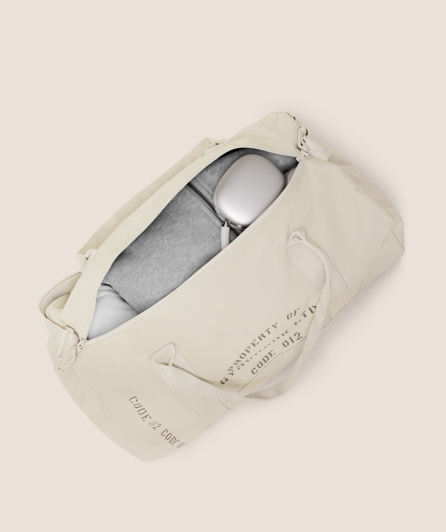 gymshark-graphic-duffle-bag-bags-grey-ss26