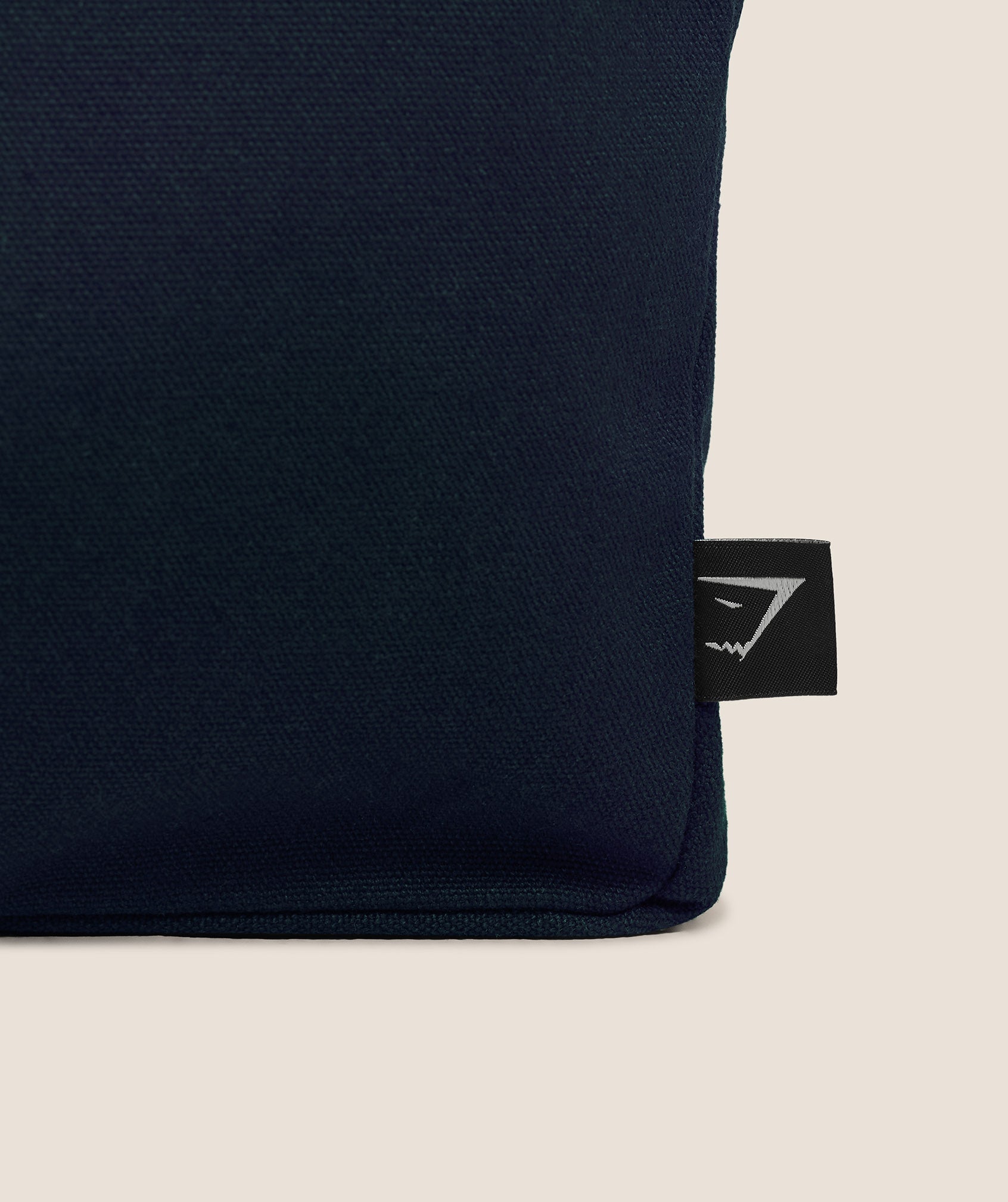 gymshark-slogan-tote-bags-blue-ss26