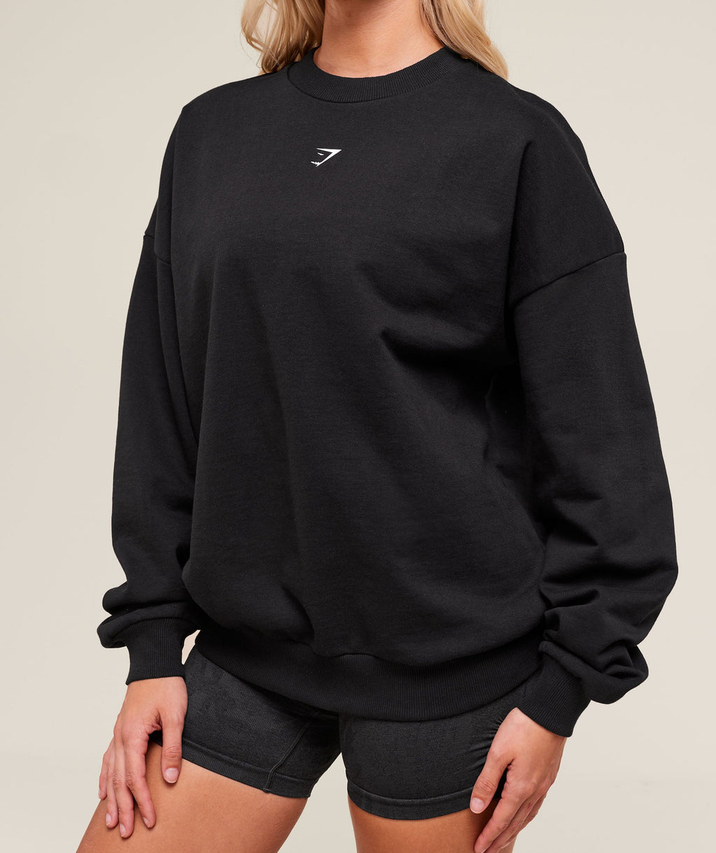 gymshark-cherry-graphic-oversized-sweatshirt-pullovers-black-ss25