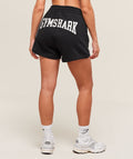 gymshark-collegiate-graphic-fleece-shorts-shorts-black-ss25