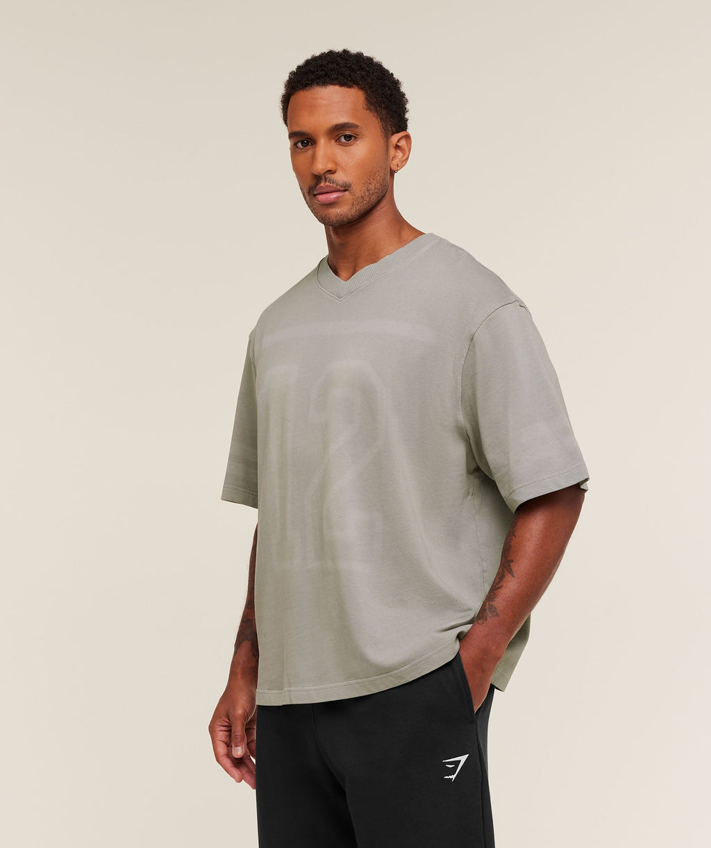 gymshark-collegiate-washed-jersey-t-shirt-ss-tops-grey-aw25