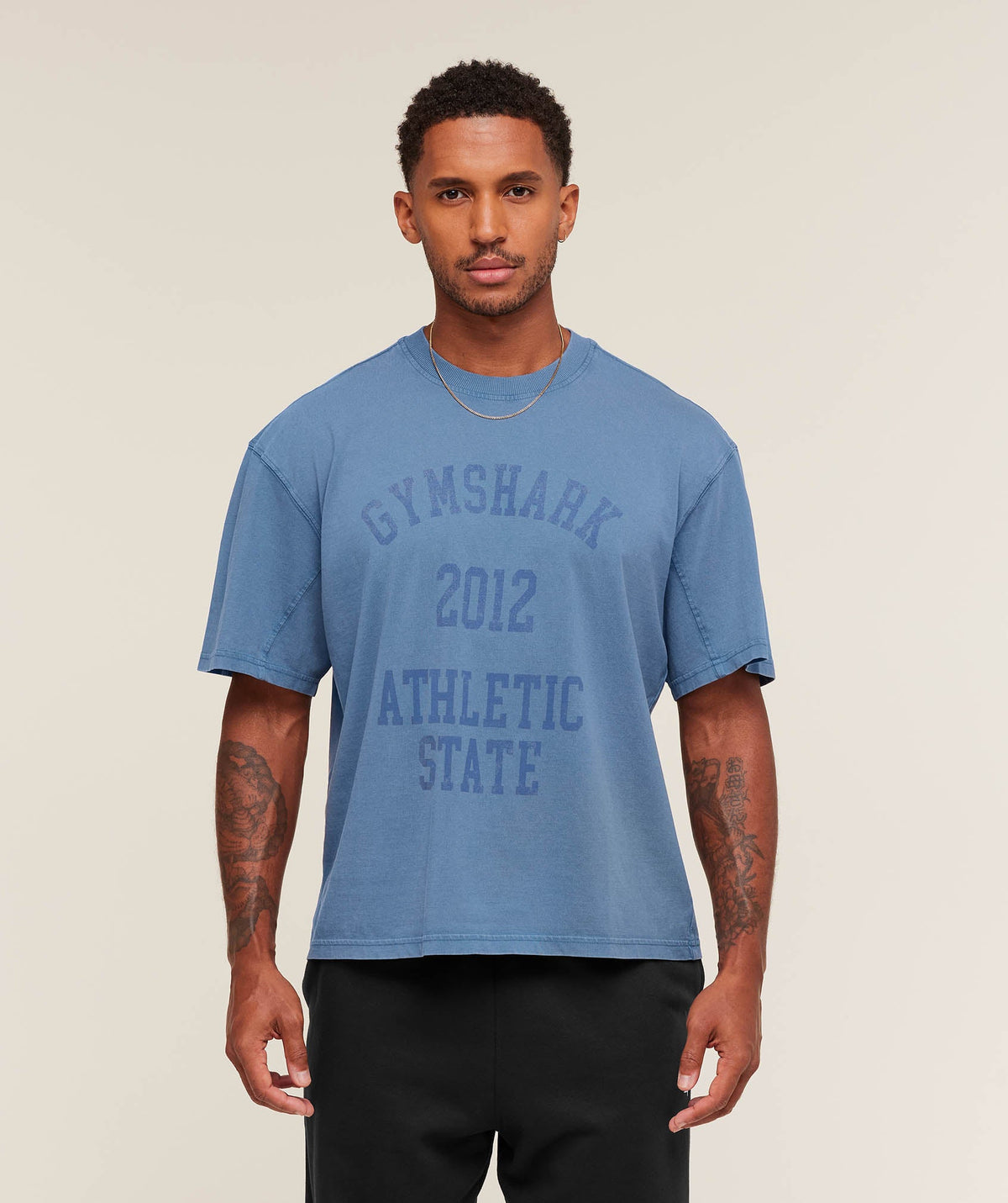 gymshark-collegiate-washed-t-shirt-ss-tops-blue-aw25