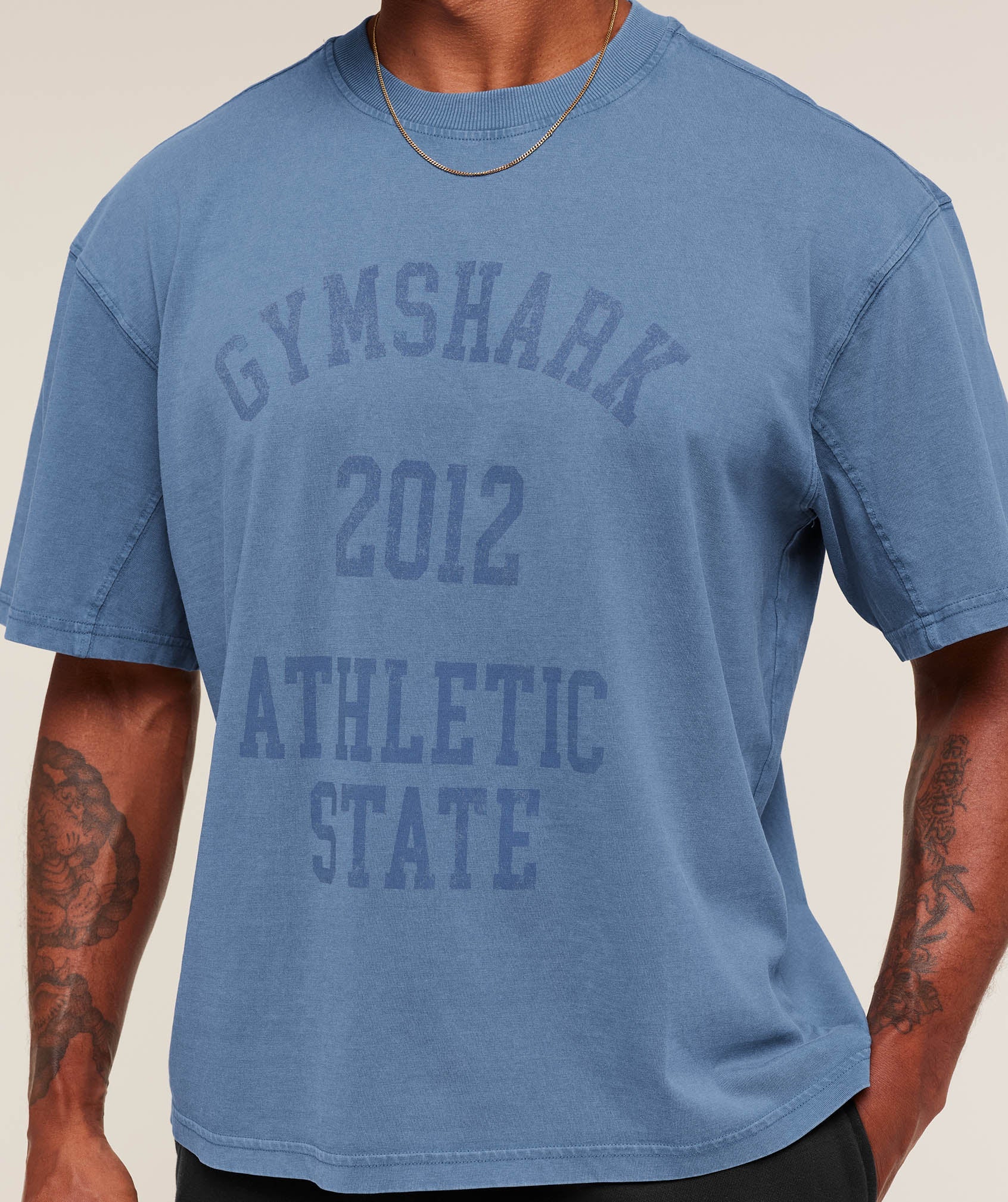 gymshark-collegiate-washed-t-shirt-ss-tops-blue-aw25