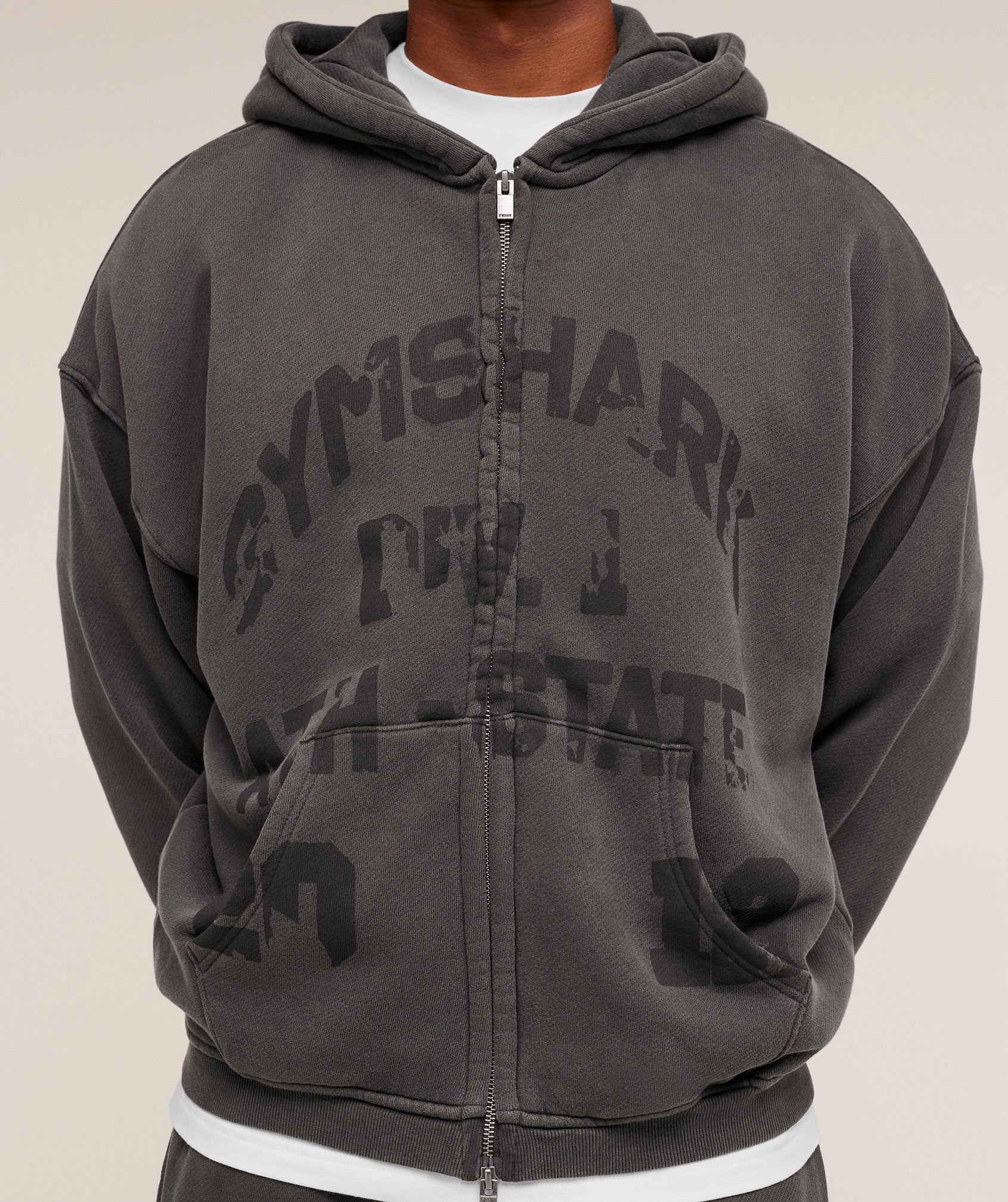 gymshark-collegiate-washed-zip-up-hoodie-pullovers-grey-aw25