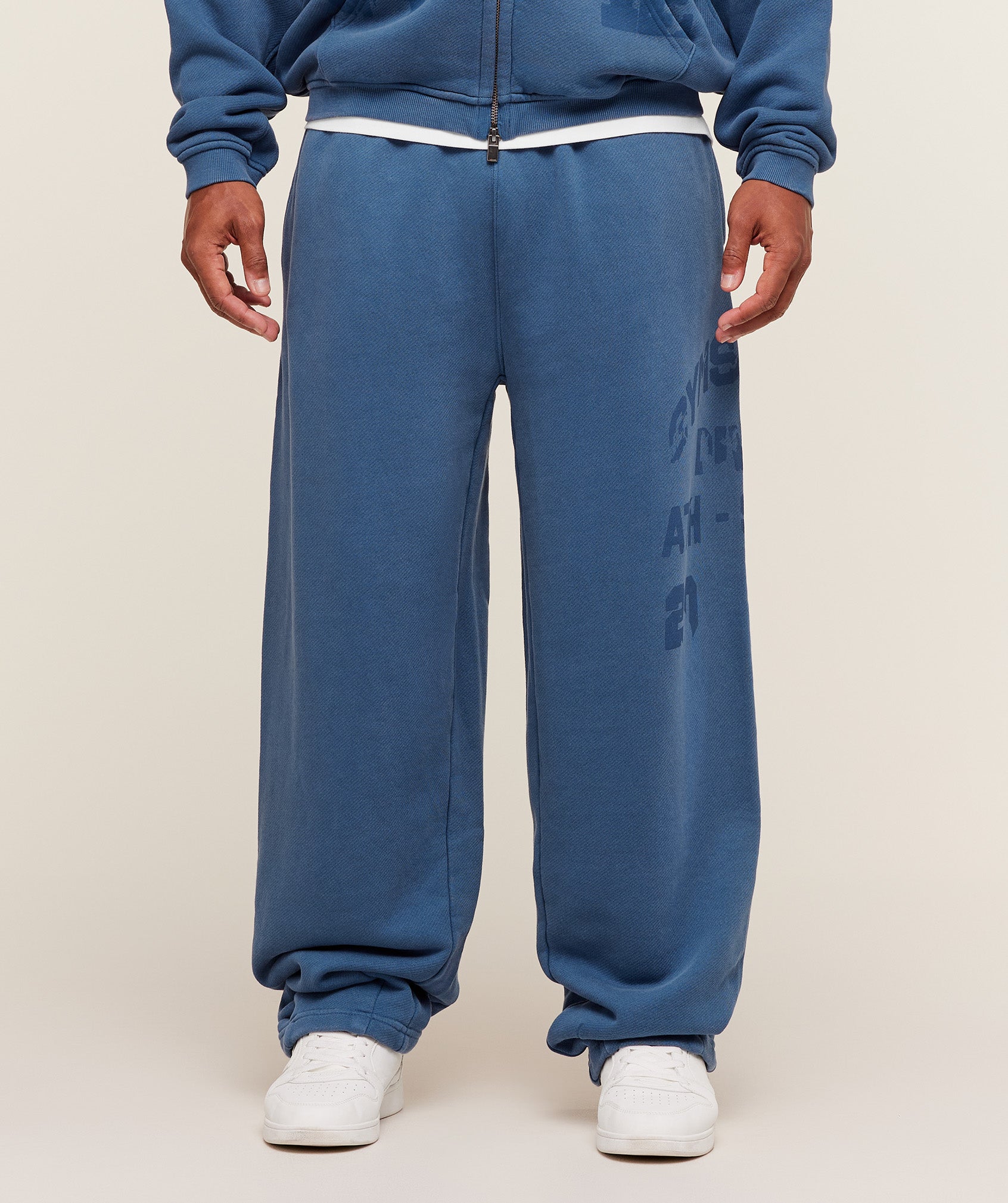 gymshark-collegiate-washed-zip-up-hoodie-pullovers-blue-aw25