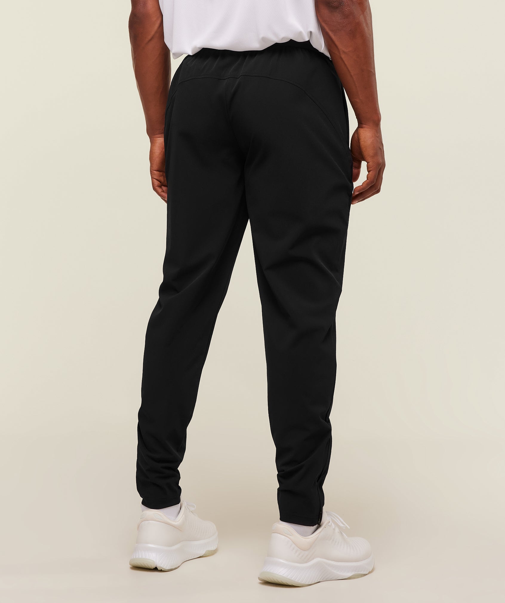 gymshark-conditioning-club-synthetic-pant-pants-black-aw25