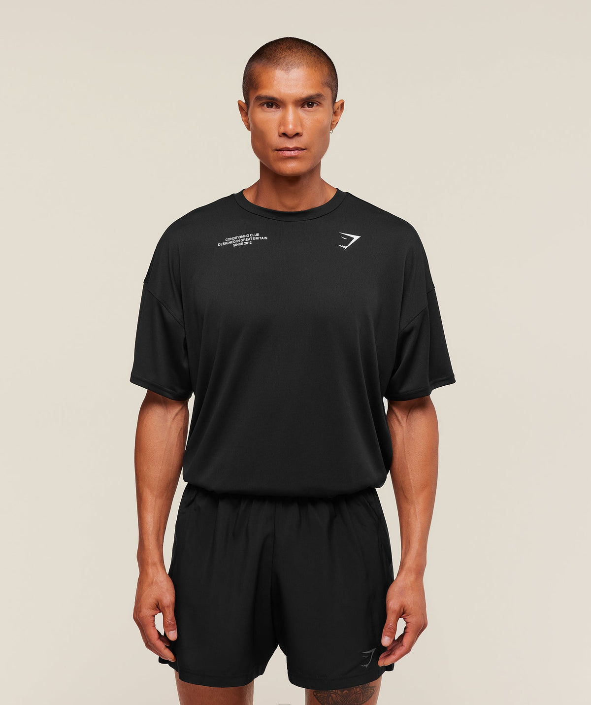 gymshark-conditioning-club-oversized-t-shirt-black-ss25