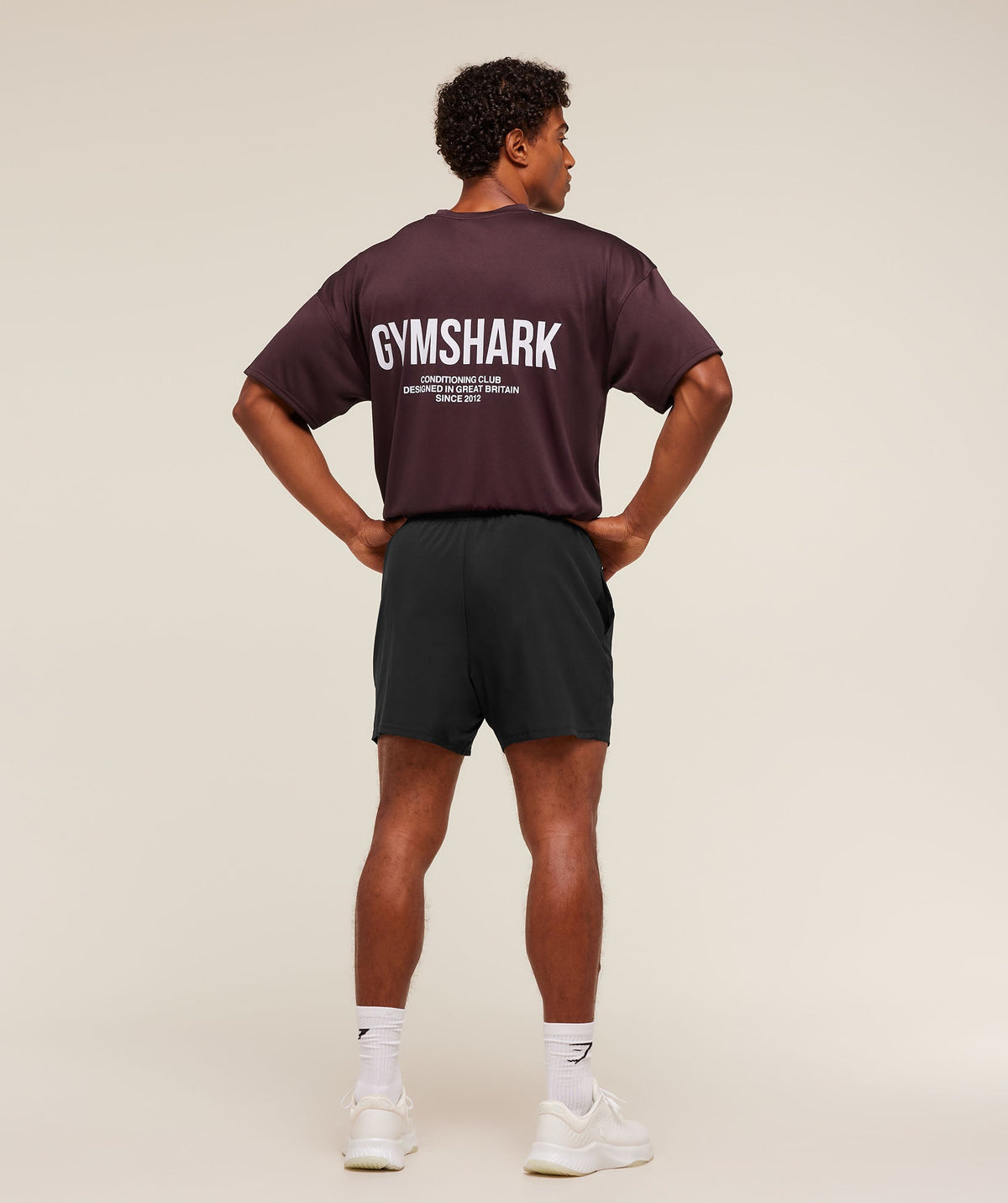 gymshark-conditioning-club-oversized-t-shirt-ss-tops-purple-aw25-1