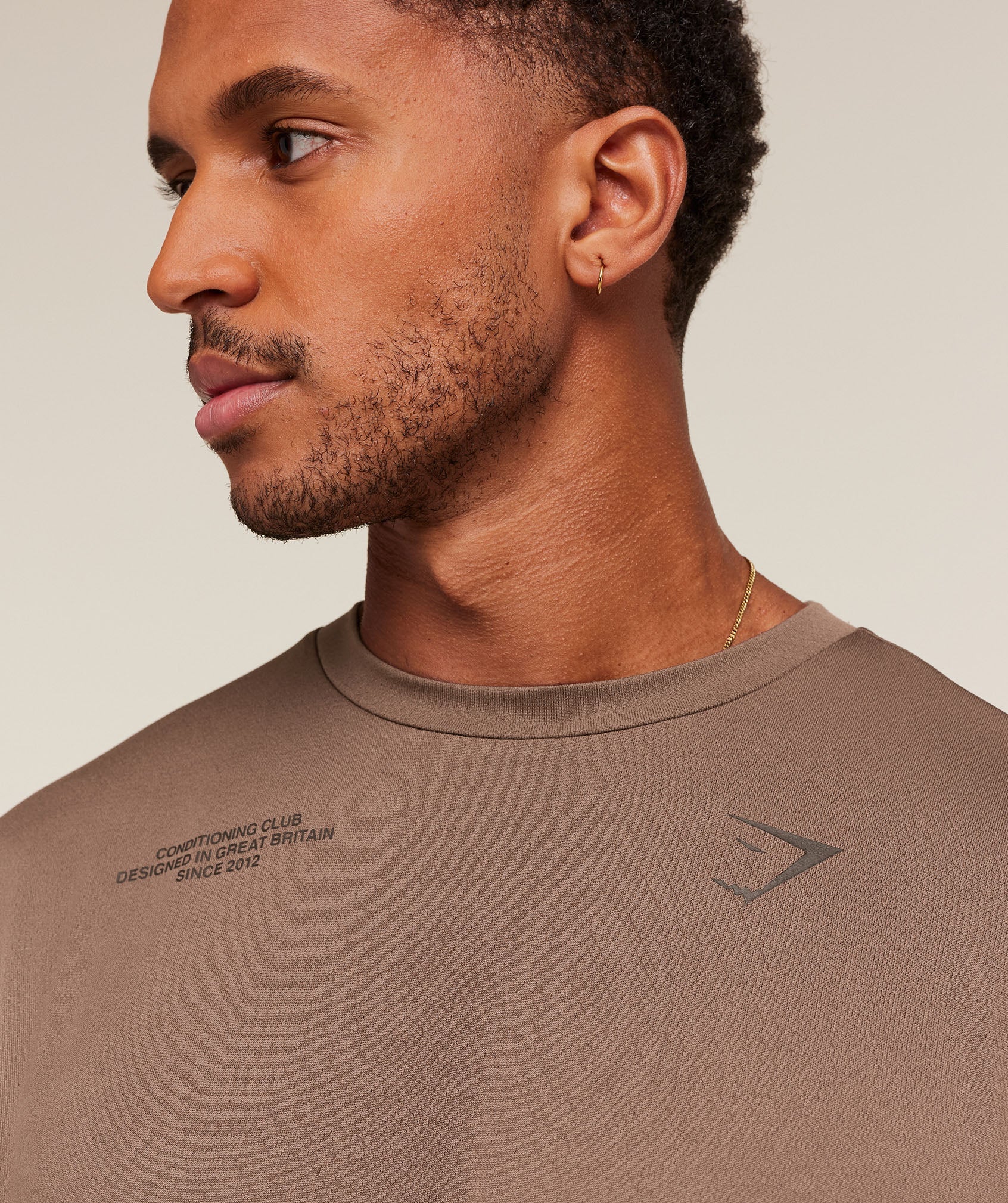 gymshark-conditioning-club-oversized-t-shirt-ss-tops-brown-aw25-1