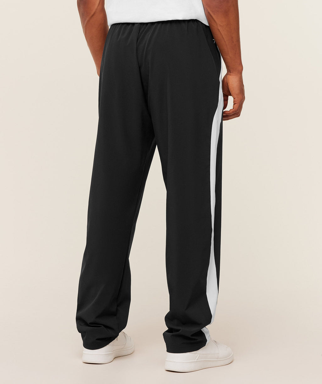 gymshark-collegiate-tech-pant-pants