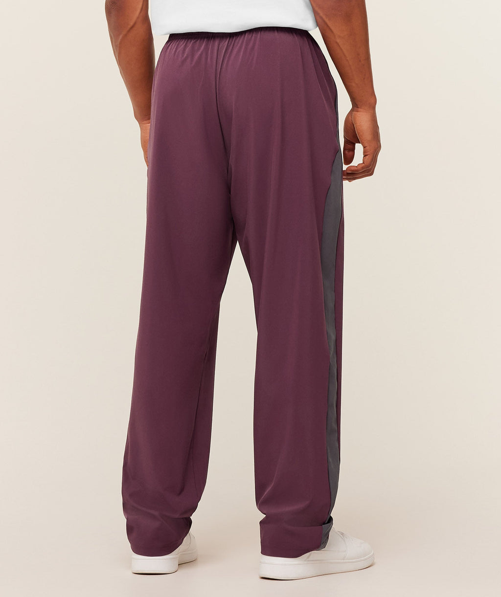 gymshark-collegiate-tech-pant-pants-red-ss26