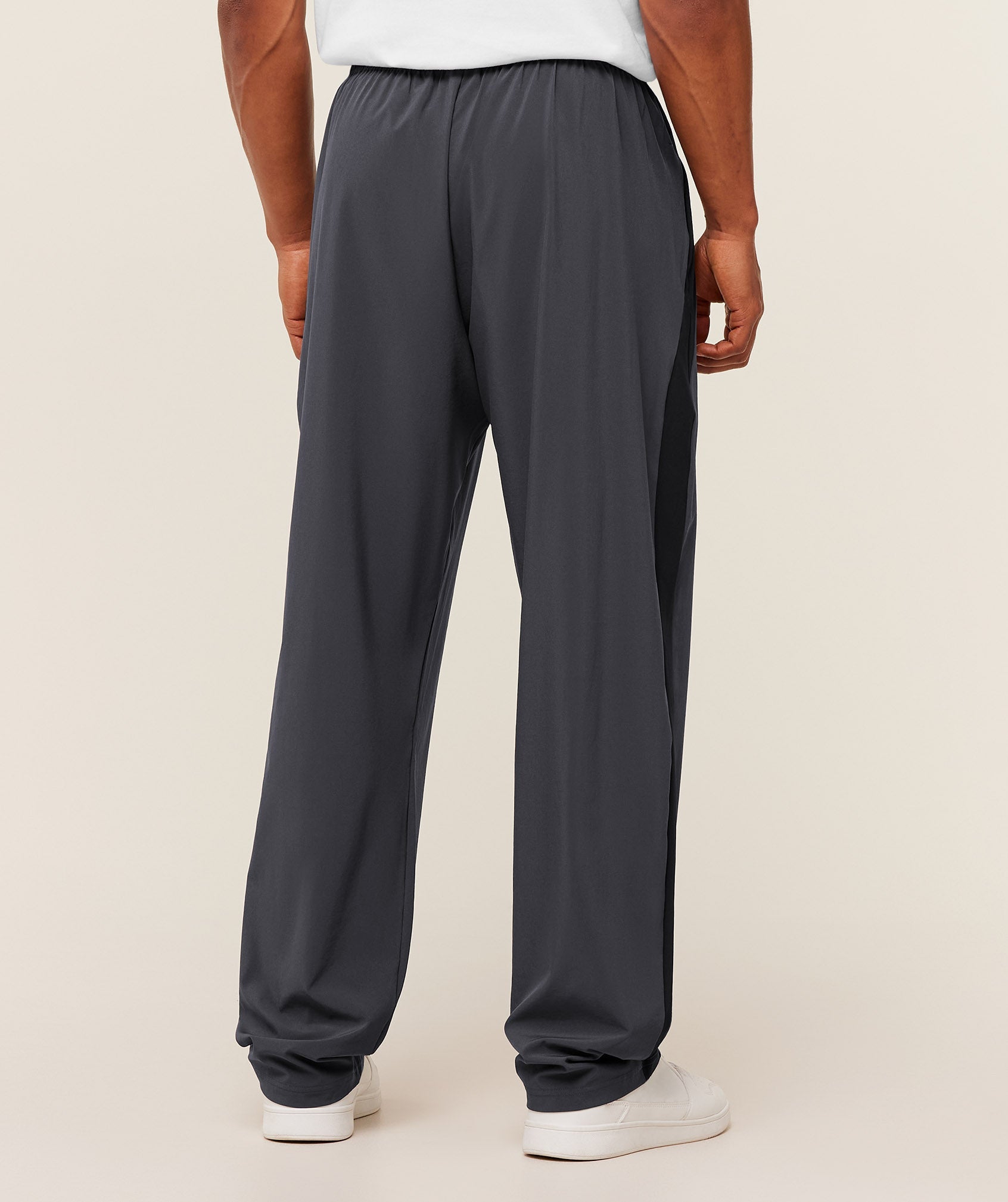 gymshark-collegiate-tech-pant-pants-grey-ss26