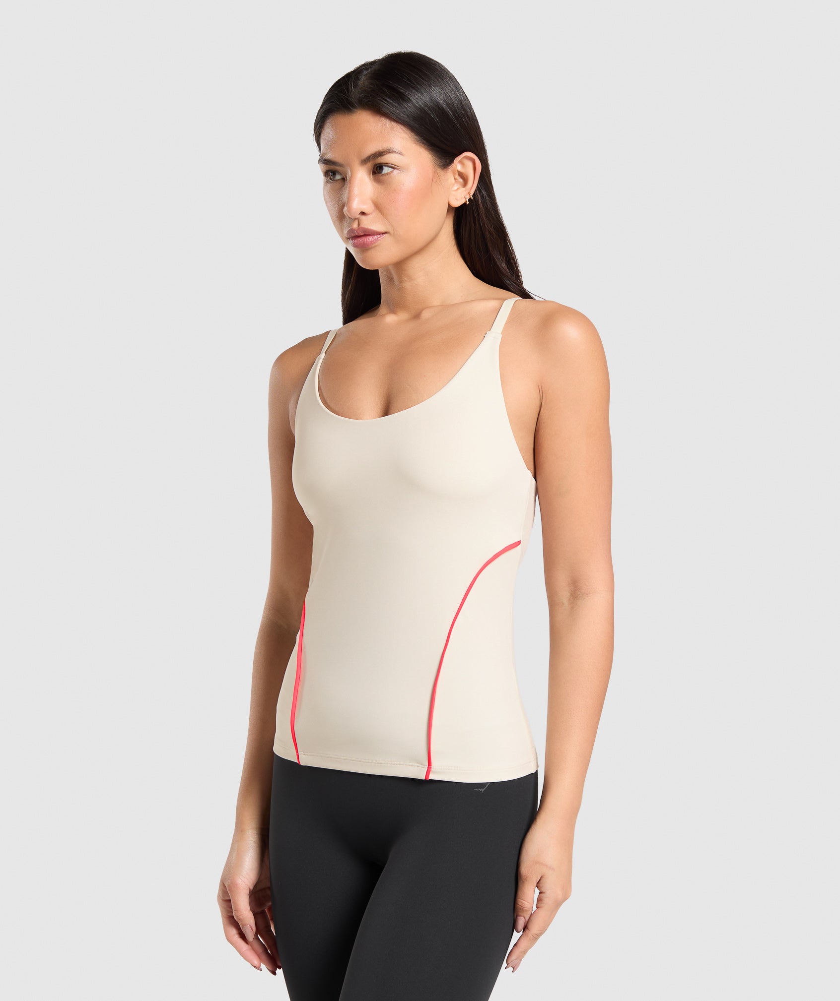 gymshark-contour-stitch-tank-with-shelf-sleeveless-tops-white-ss25