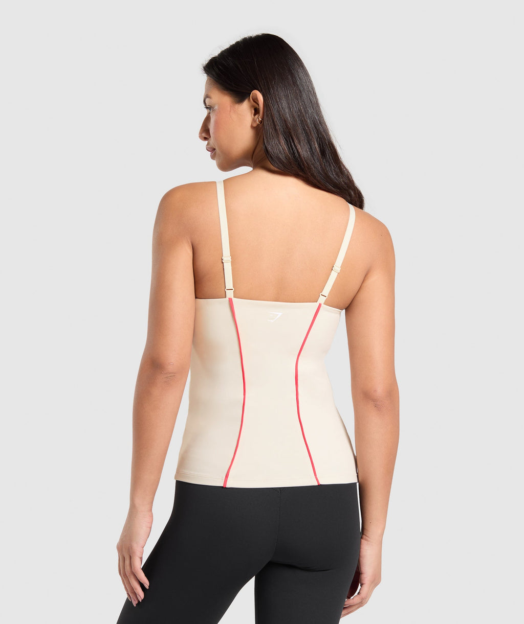 gymshark-contour-stitch-tank-with-shelf-sleeveless-tops-white-ss25