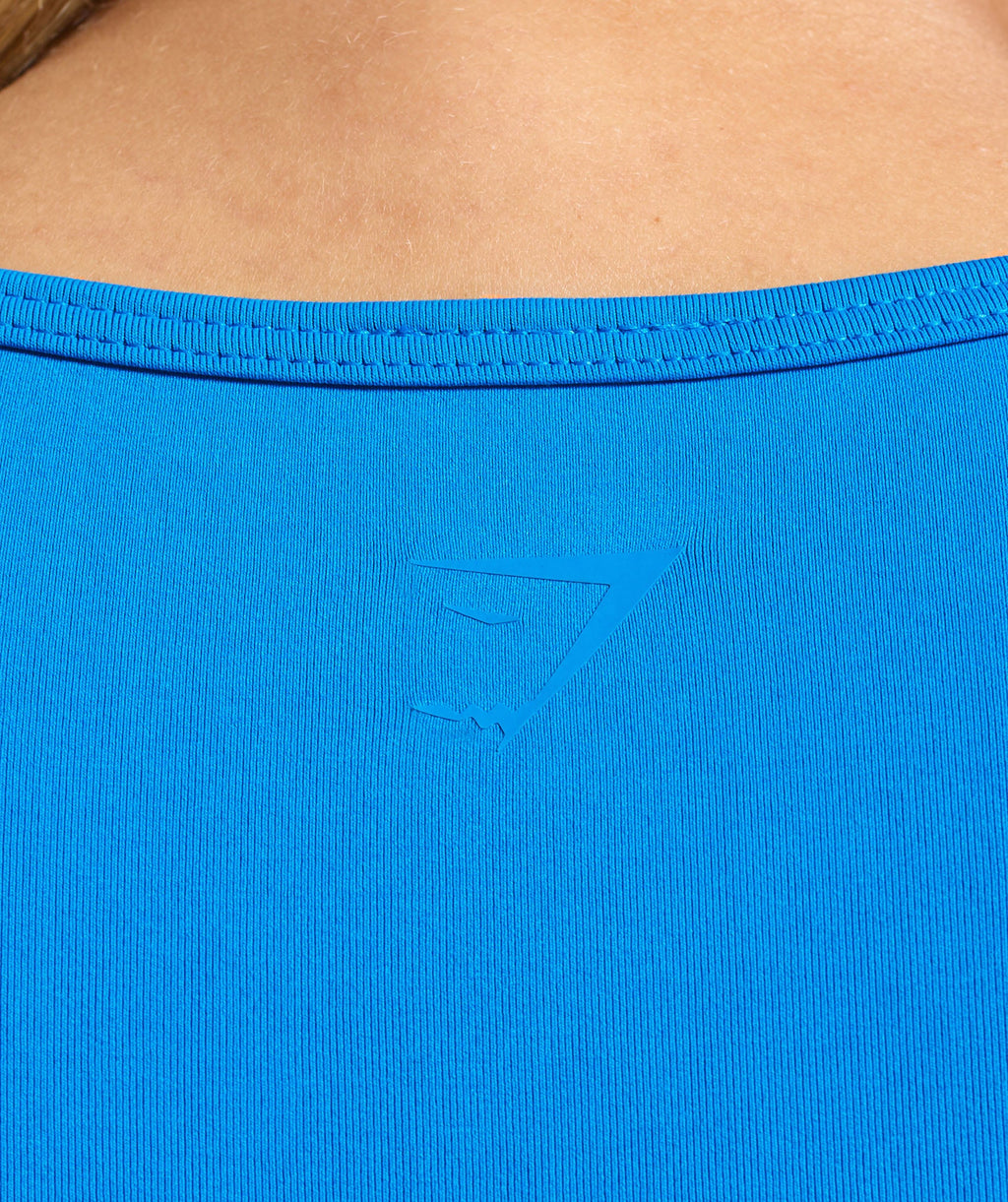 gymshark-contrast-seamless-crop-top-crop-tops-blue-ss25