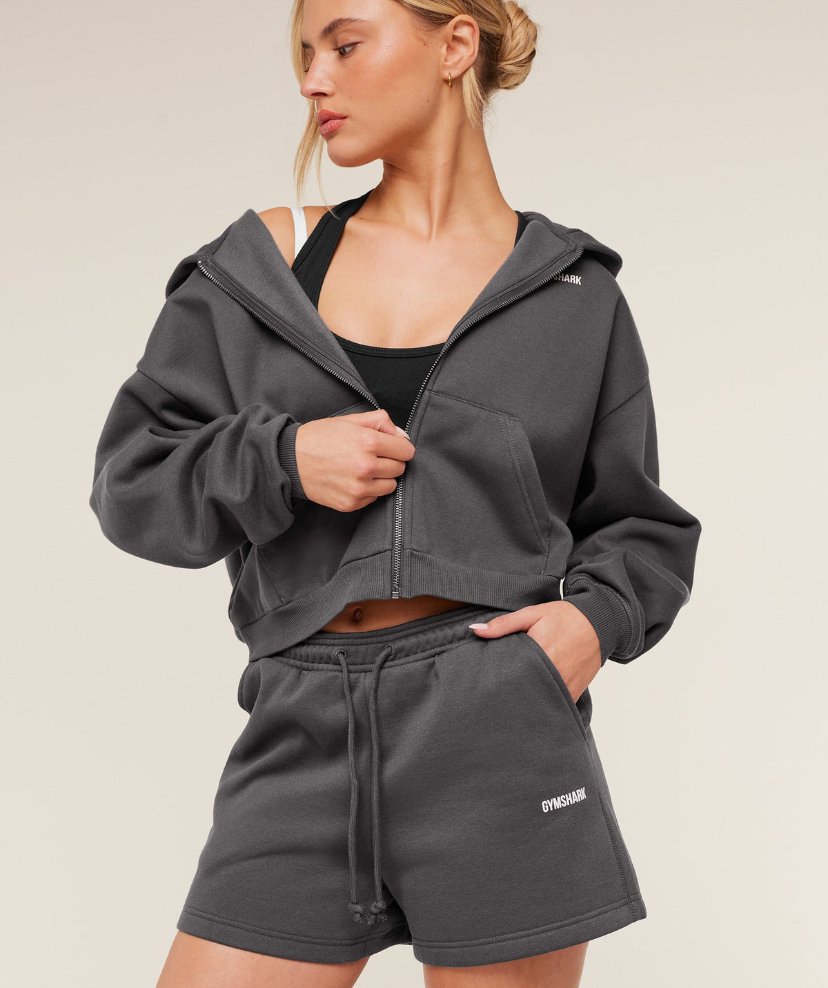 gymshark-cosy-luxe-shorts-shorts-grey-ss26