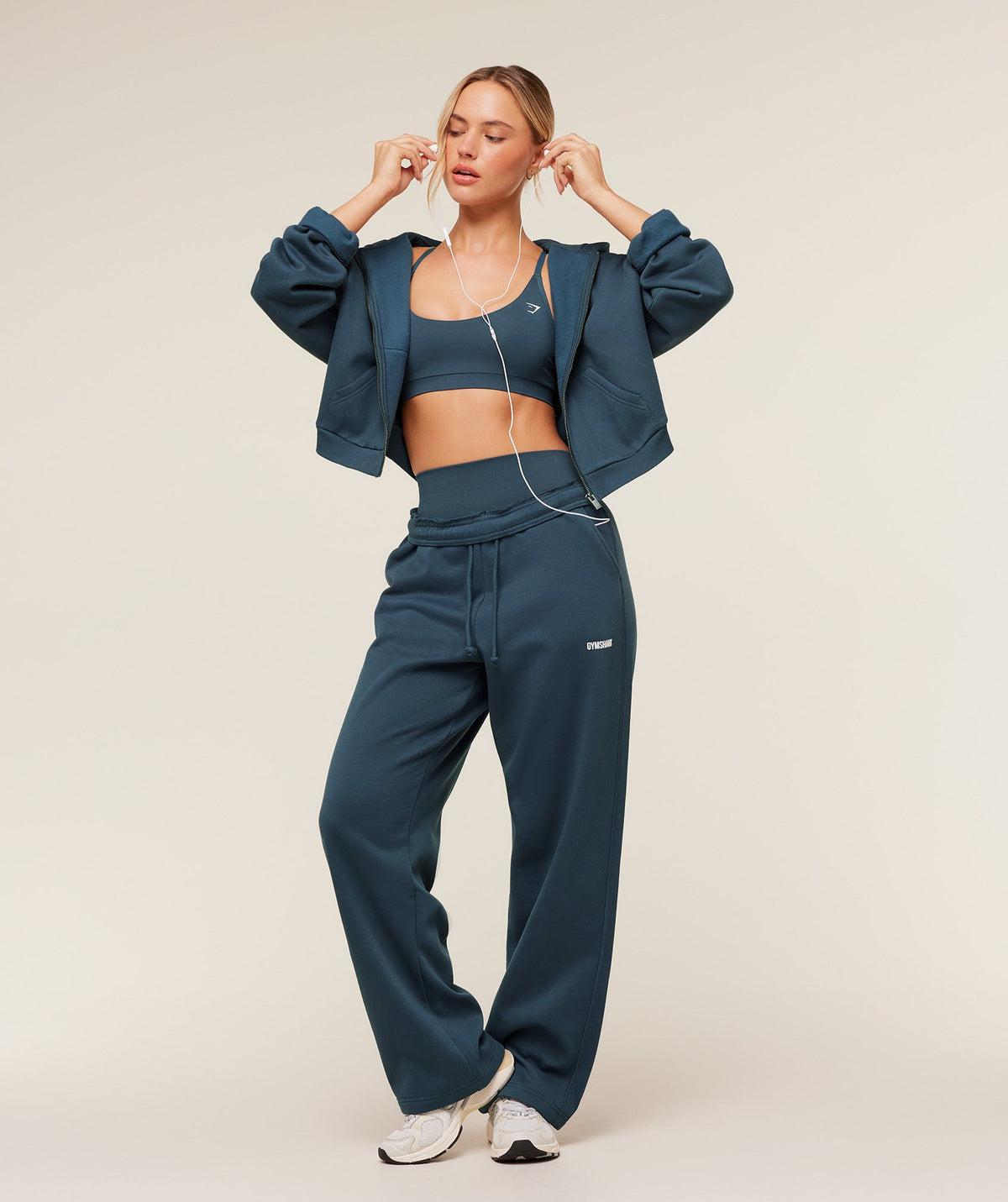 gymshark-cosy-luxe-straight-leg-joggers-pants-blue-ss26