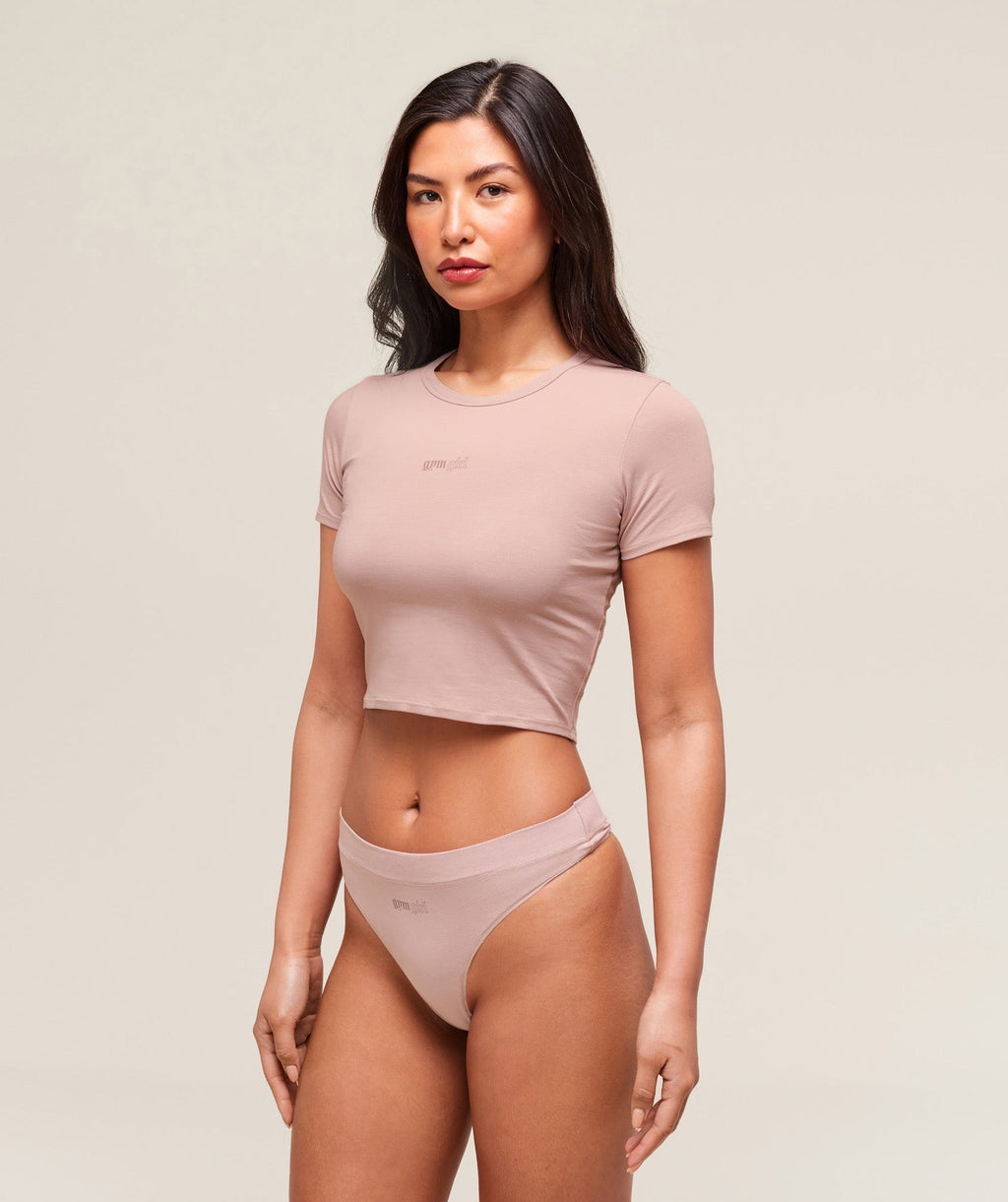 gymshark-cotton-graphic-midi-t-shirt-muted-pink-ss25