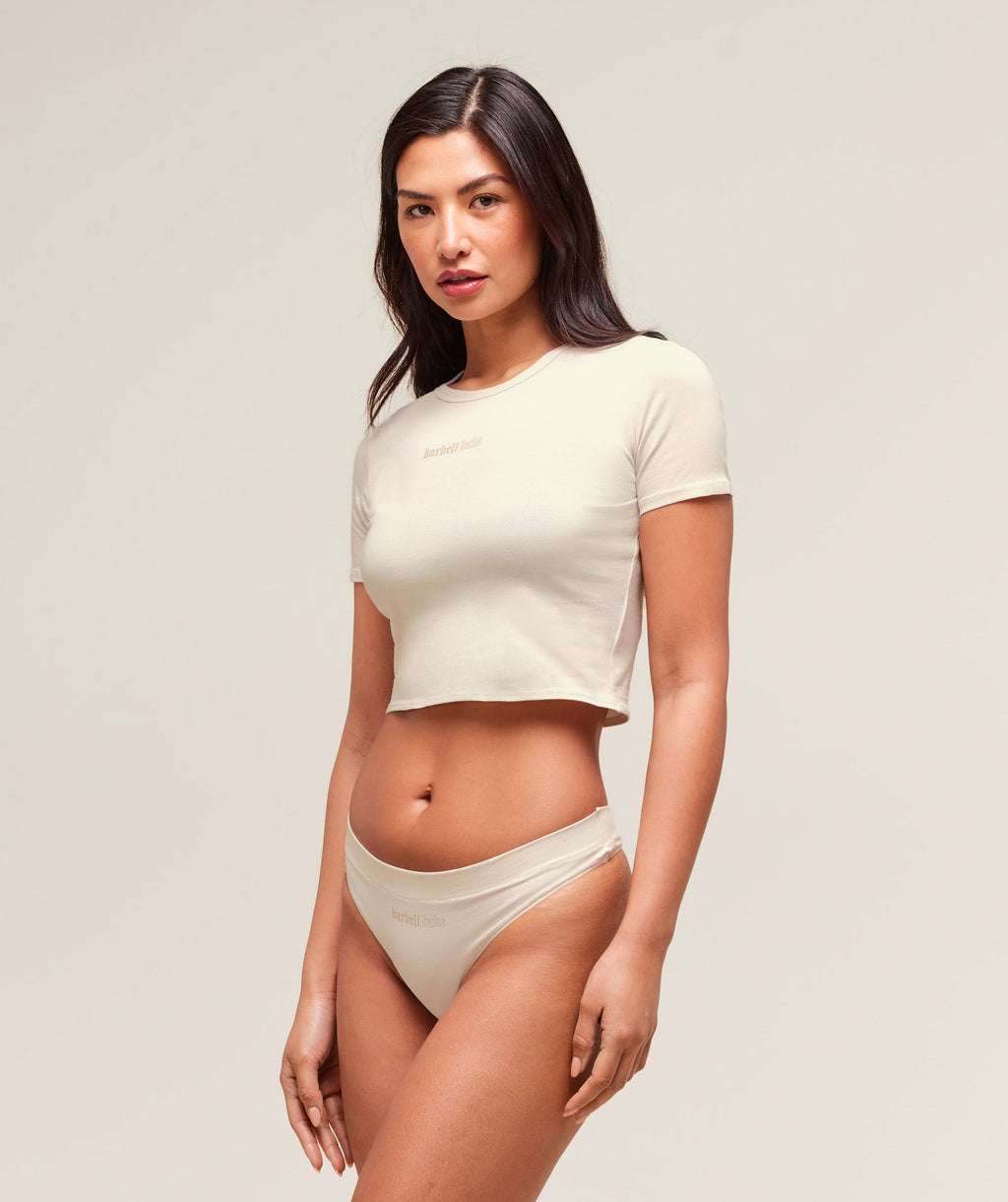 gymshark-cotton-graphic-midi-t-shirt-oat-white-ss25