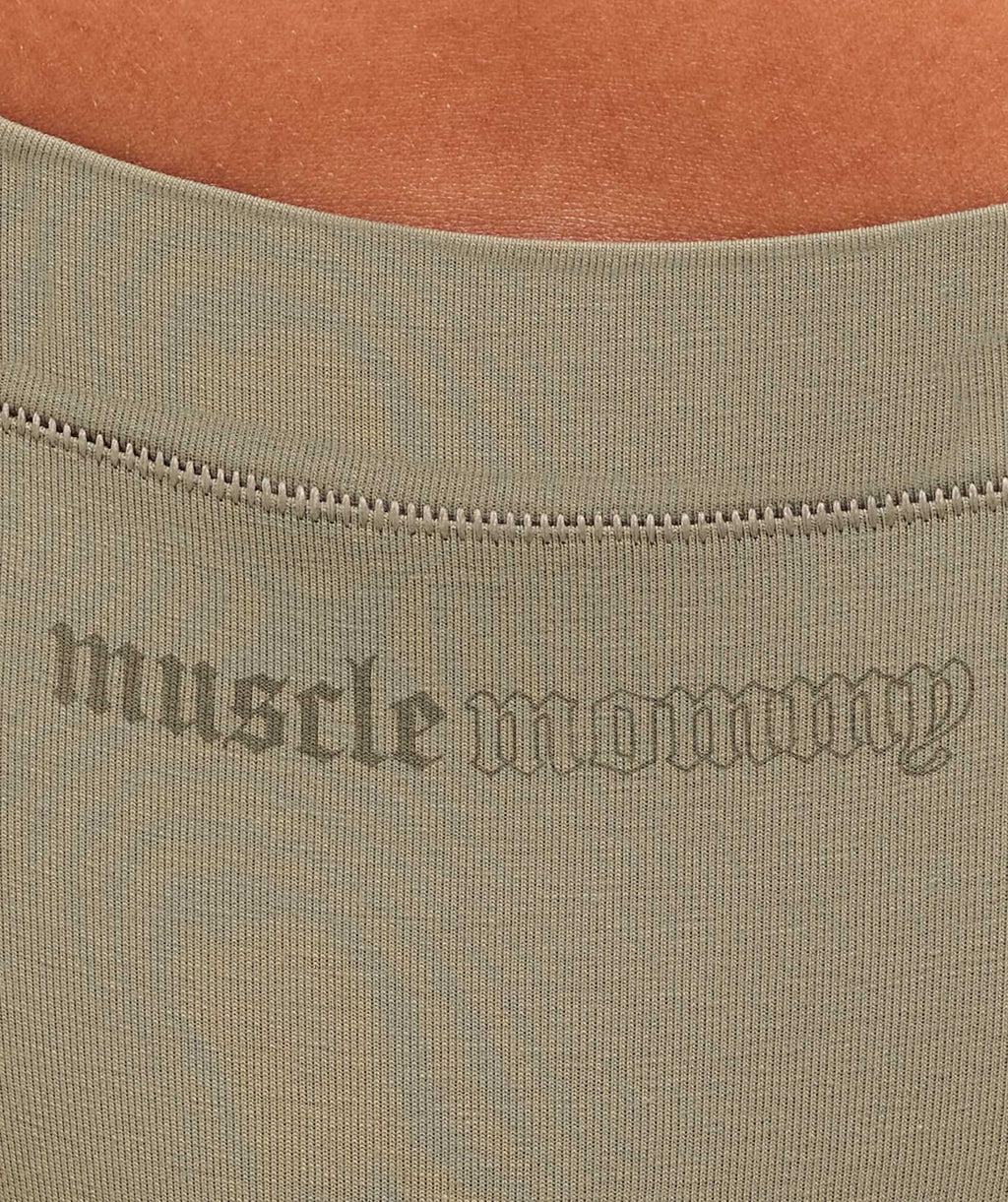 gymshark-cotton-graphic-thong-underwear-brown-ss25
